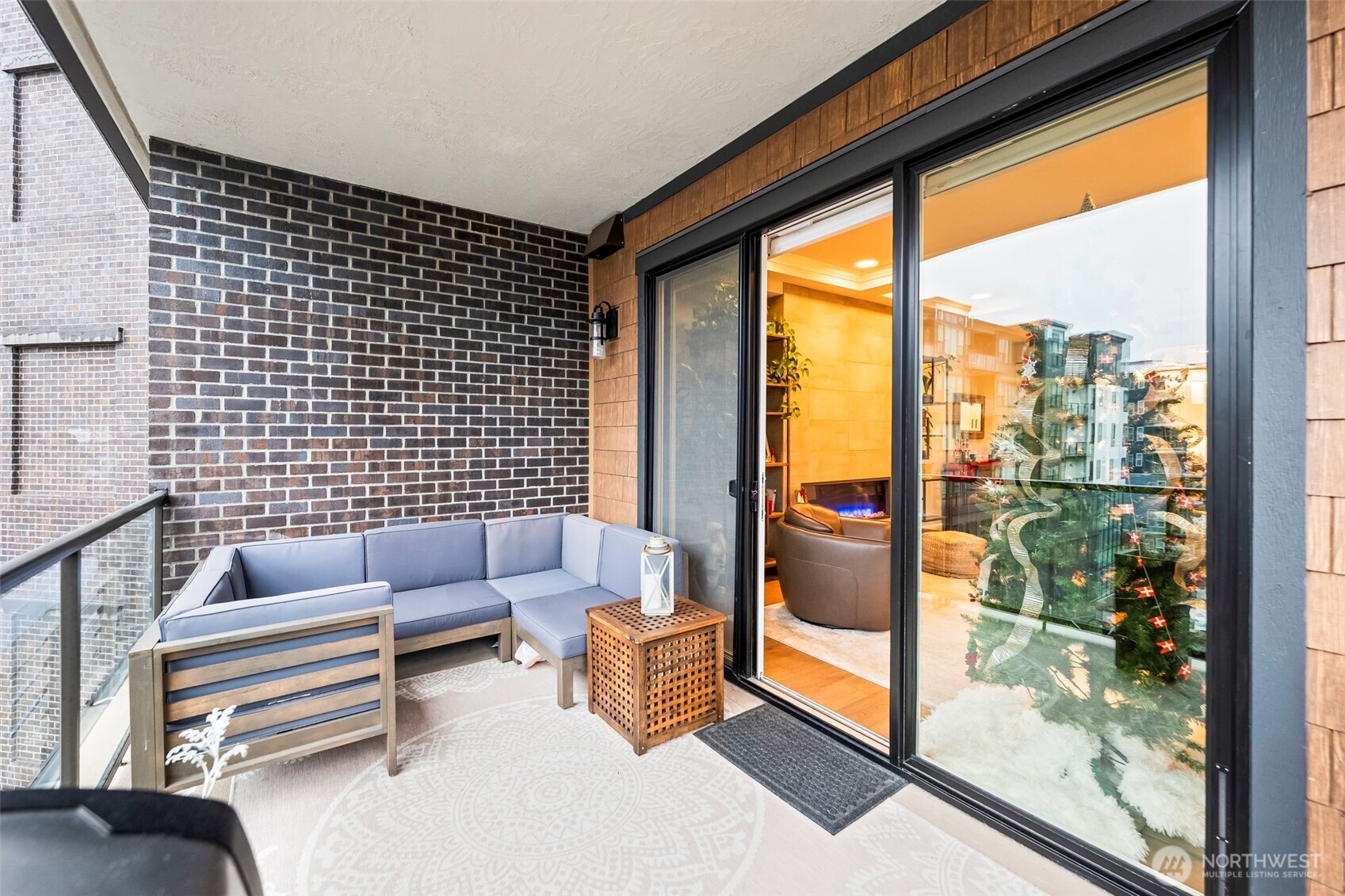 4907 Main Street Unit: 625