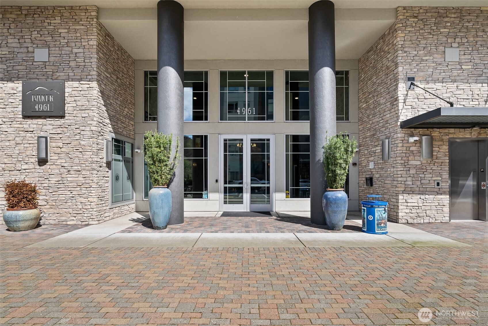 4961 Main Street Unit: 802