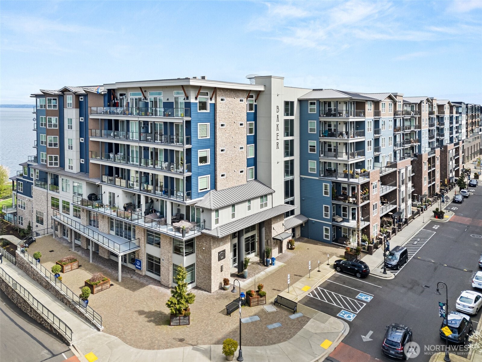 4961 Main Street Unit: 802