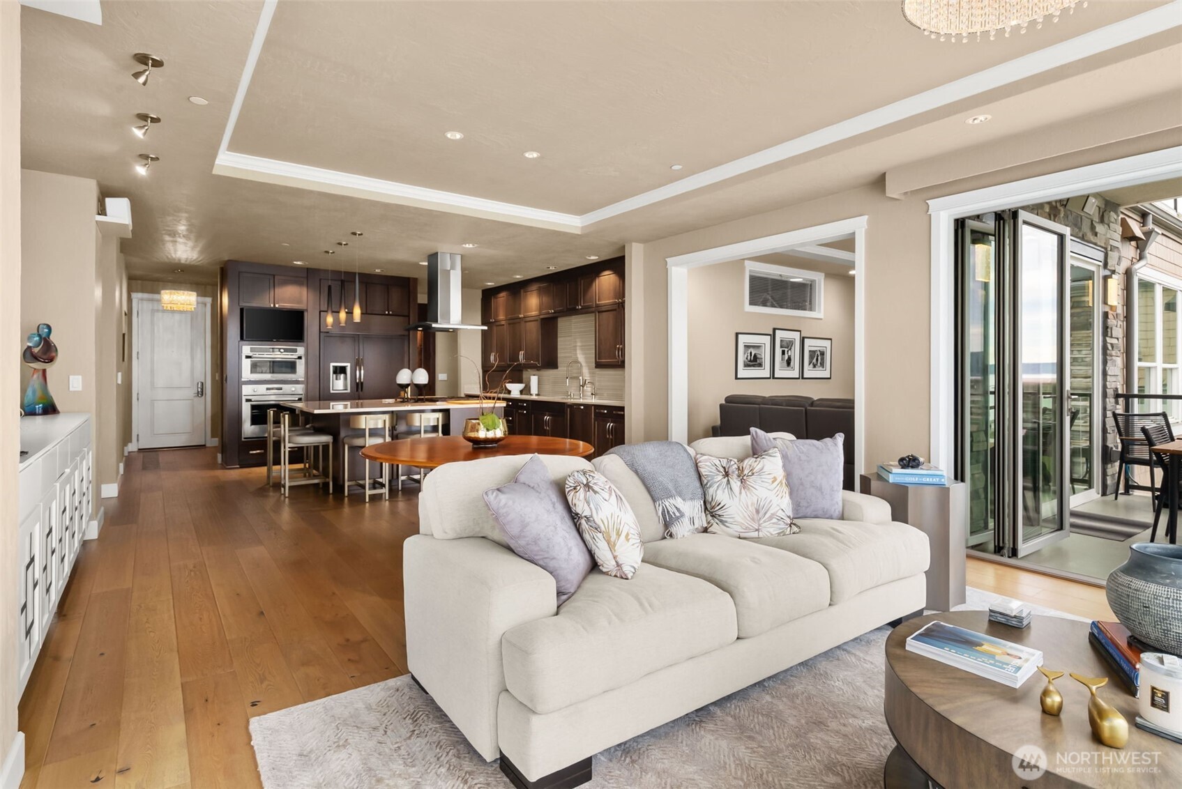 5105 Grand Loop Unit: 401