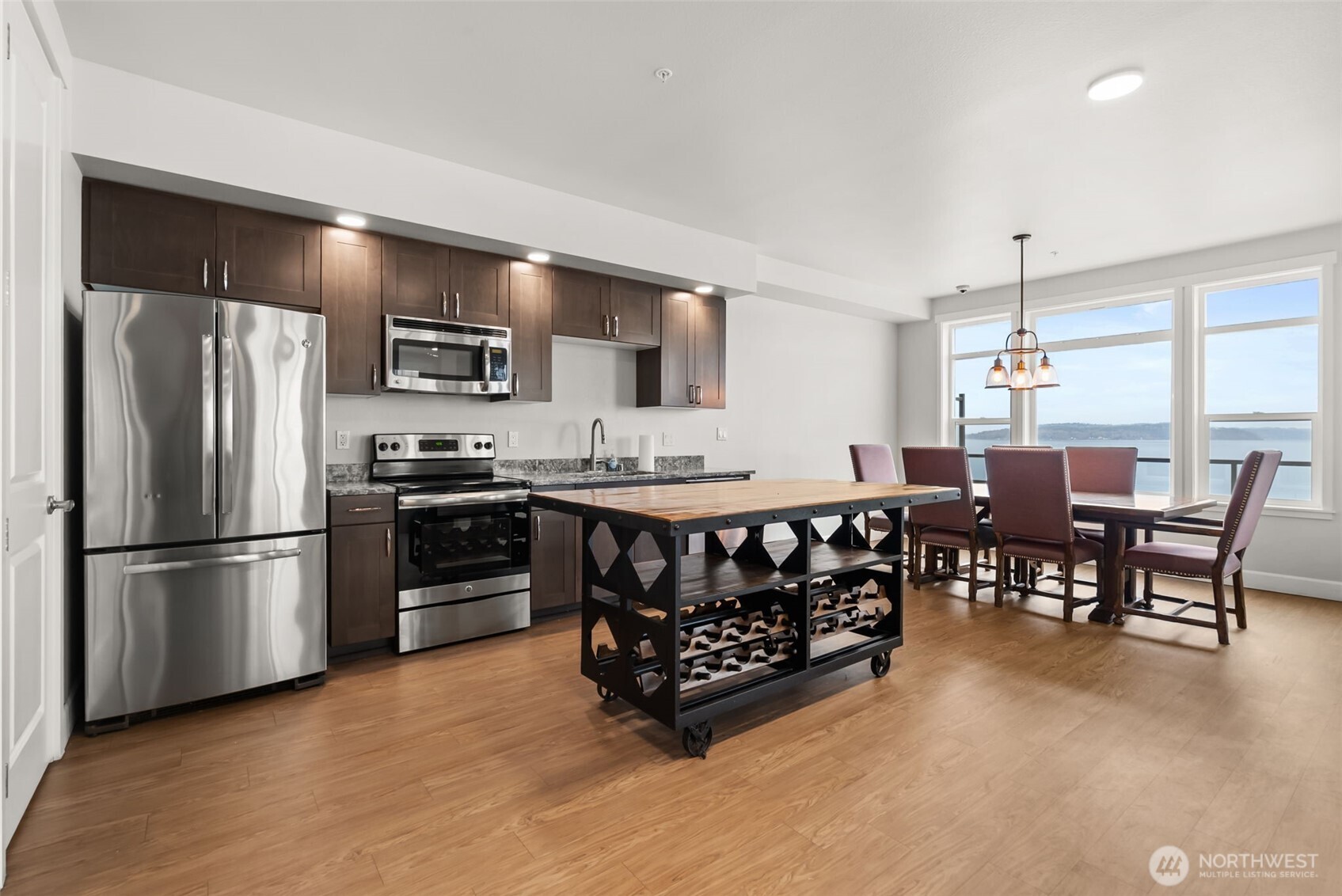 5105 Grand Loop Unit: 401