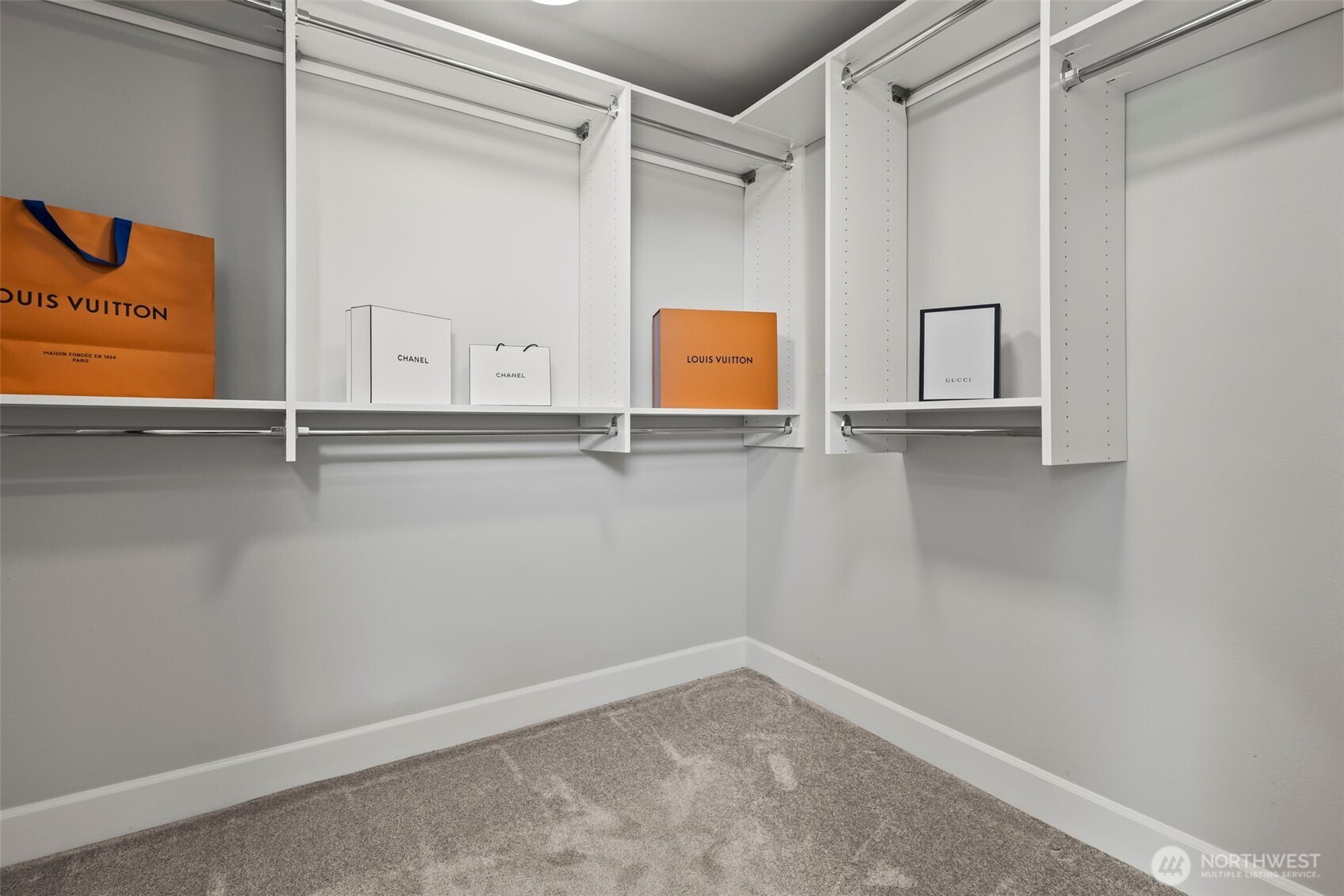 4961 Main Street Unit: 811