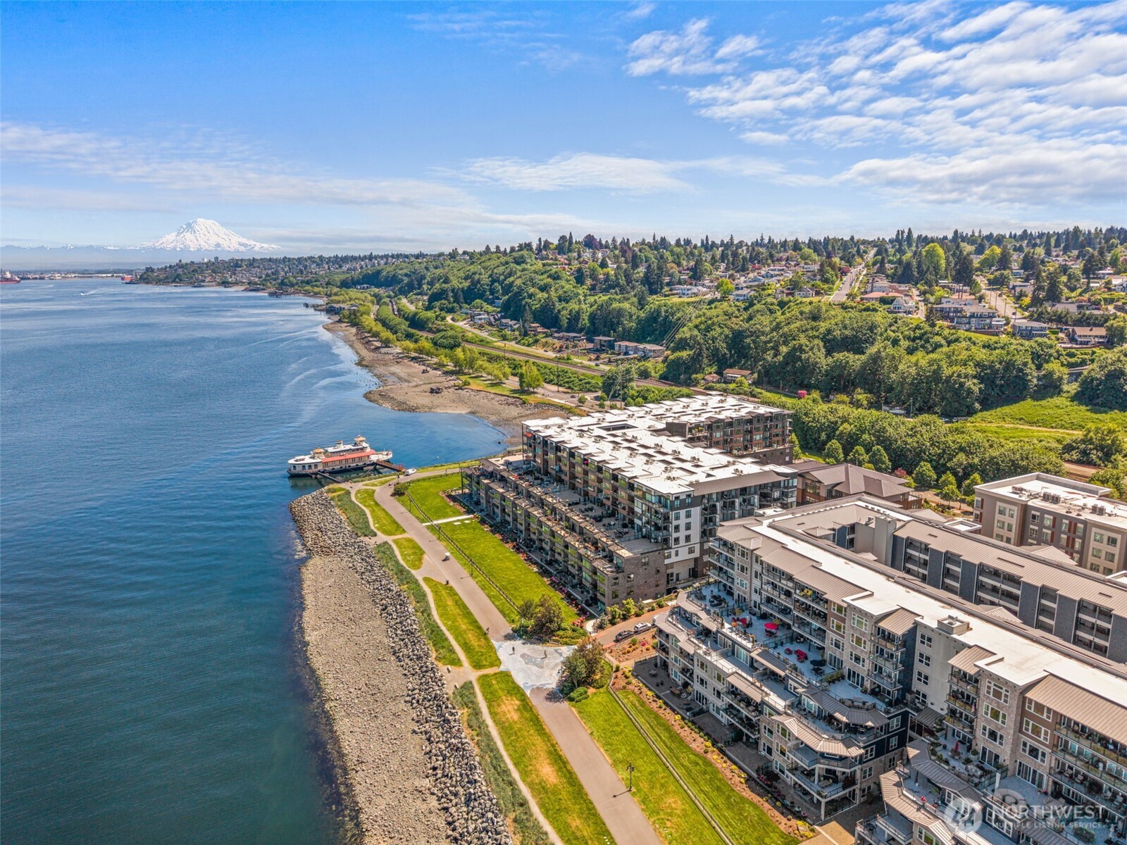 4907 Main Street Unit: 513