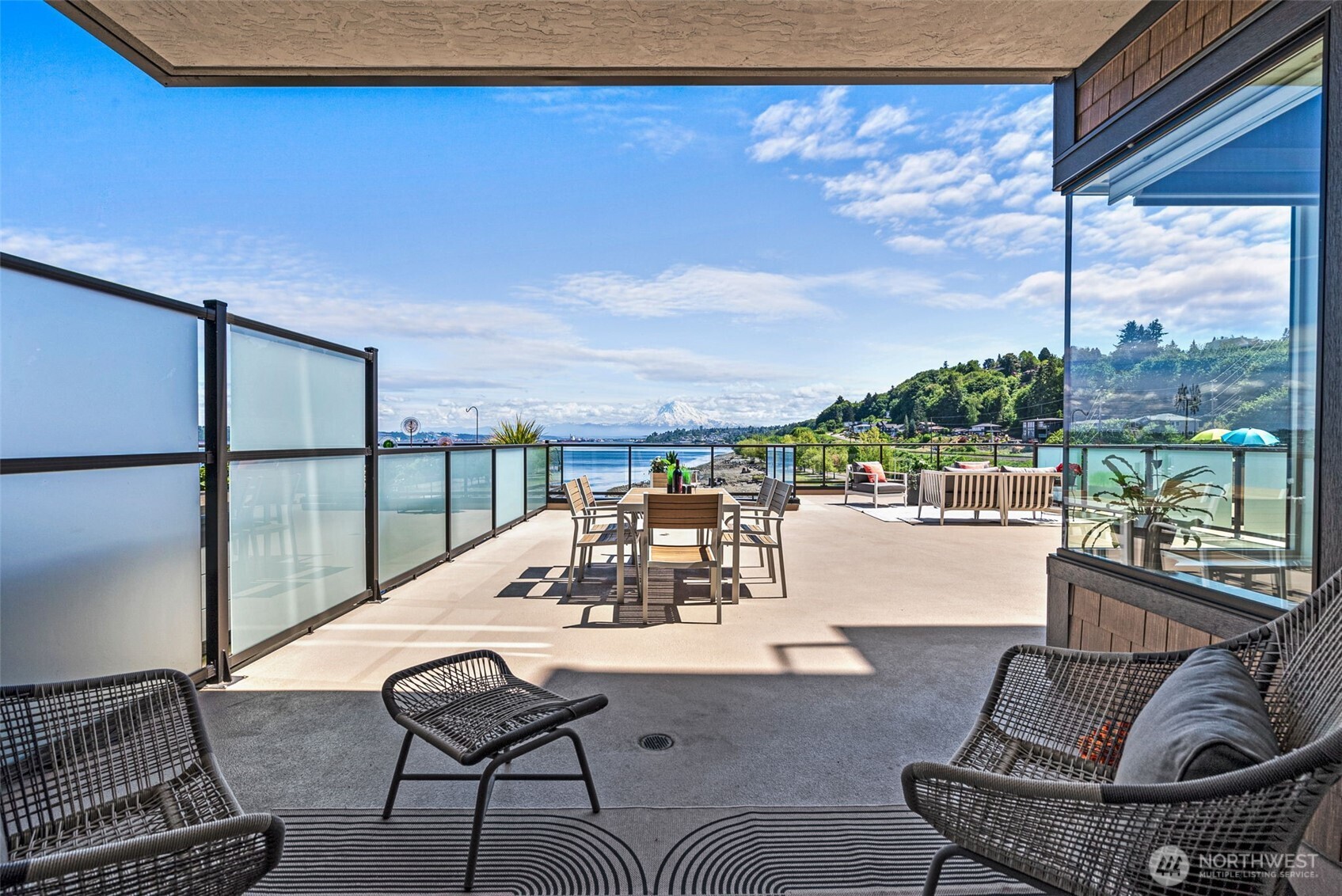 4907 Main Street Unit: 513