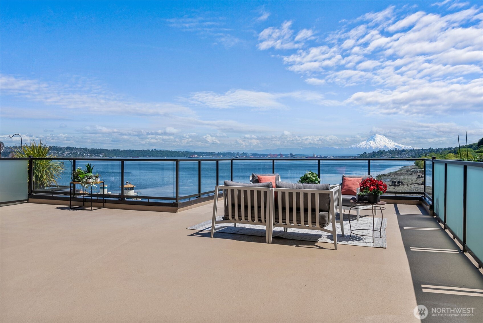 4907 Main Street Unit: 513