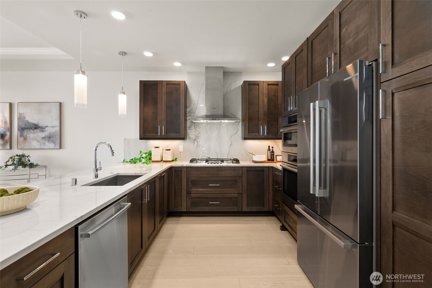 4907 Main Street Unit: 513