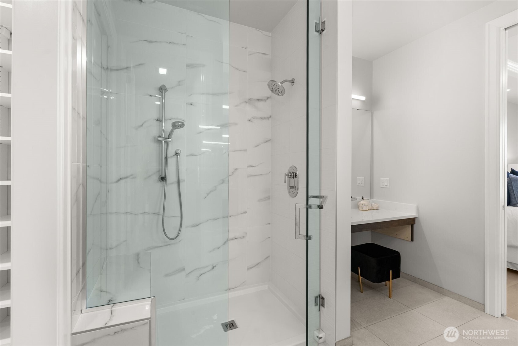 4907 Main Street Unit: 513