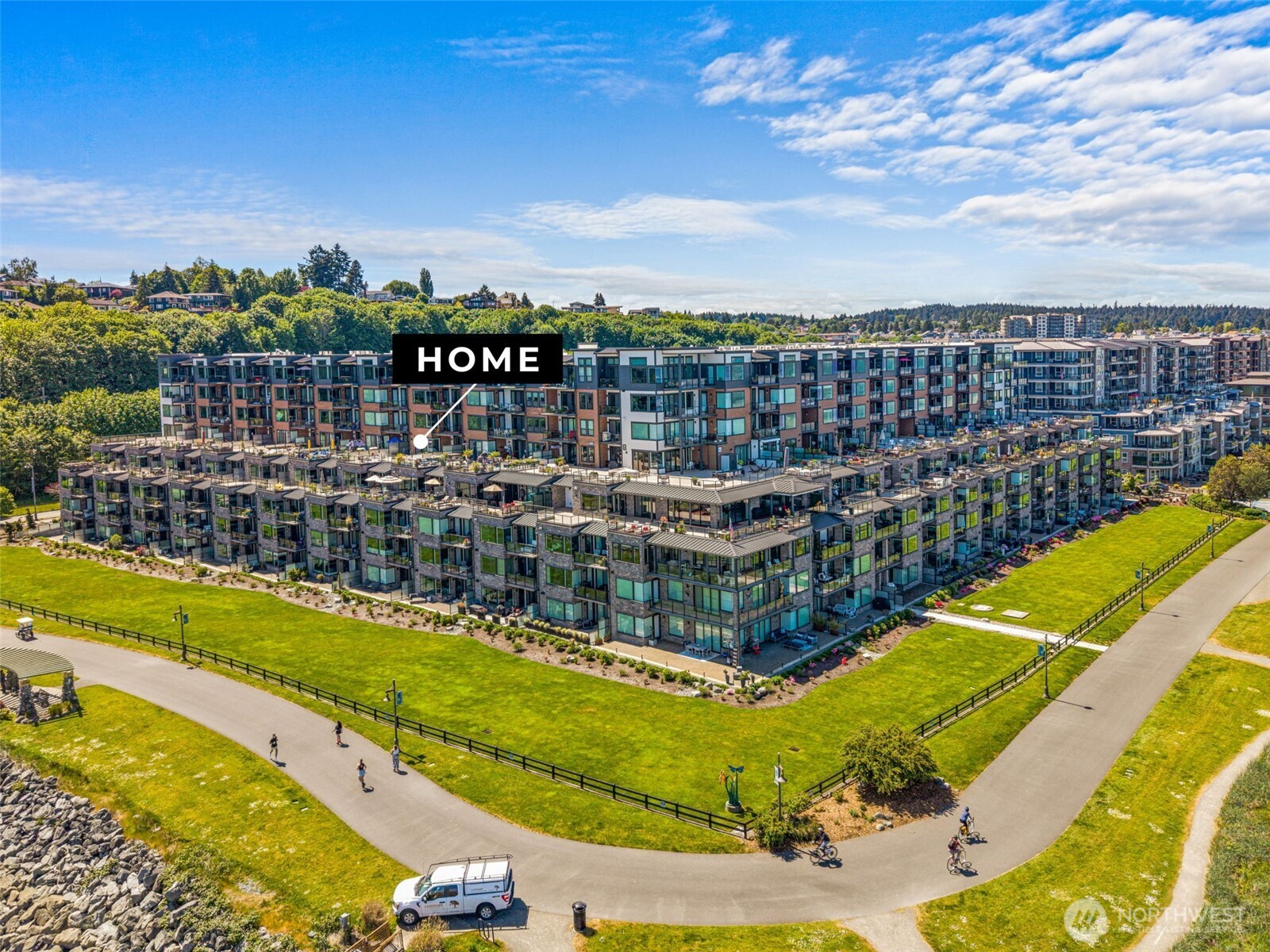 4907 Main Street Unit: 513