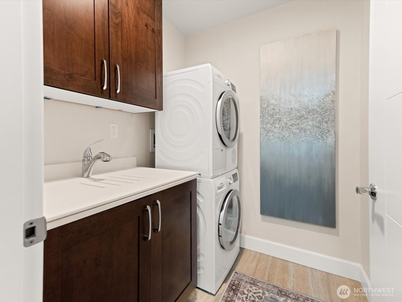 4961 Main Street Unit: 517