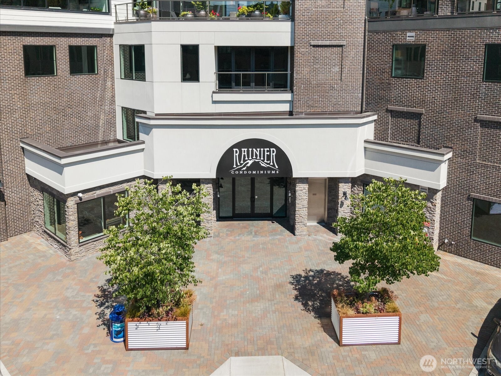 4907 Main Street Unit: 831
