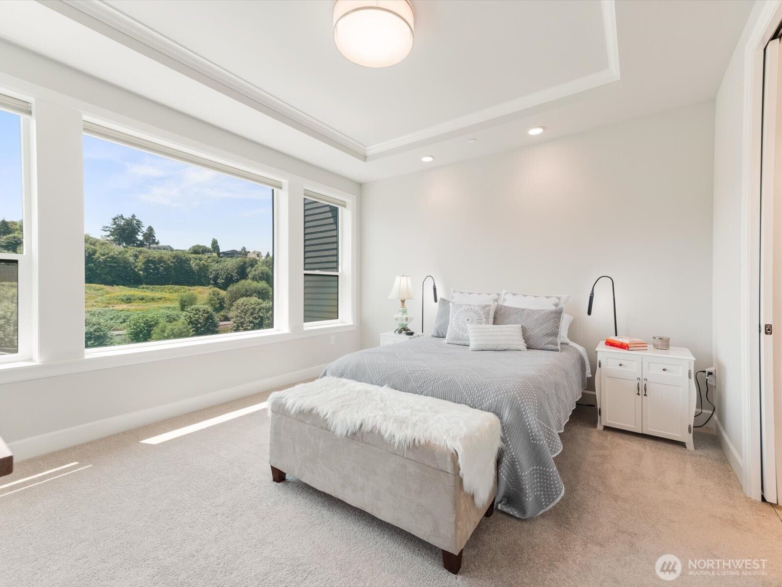 4907 Main Street Unit: 831