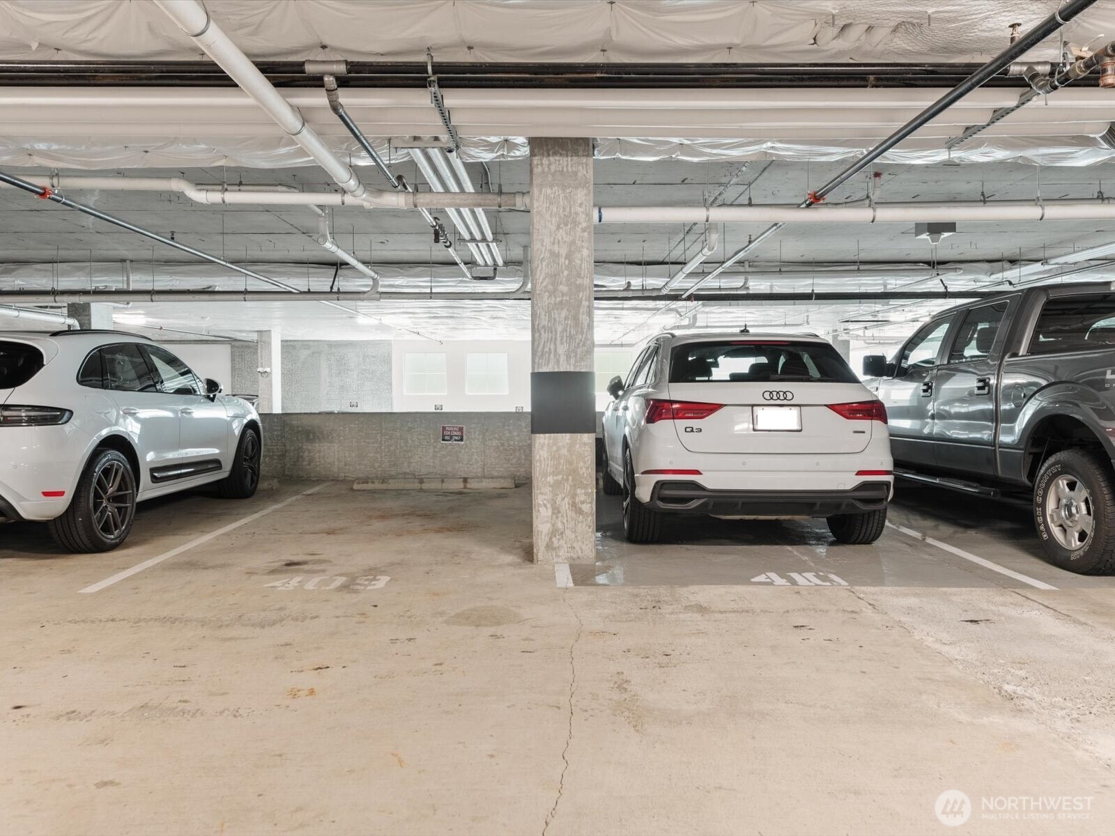 4907 Main Street Unit: 831