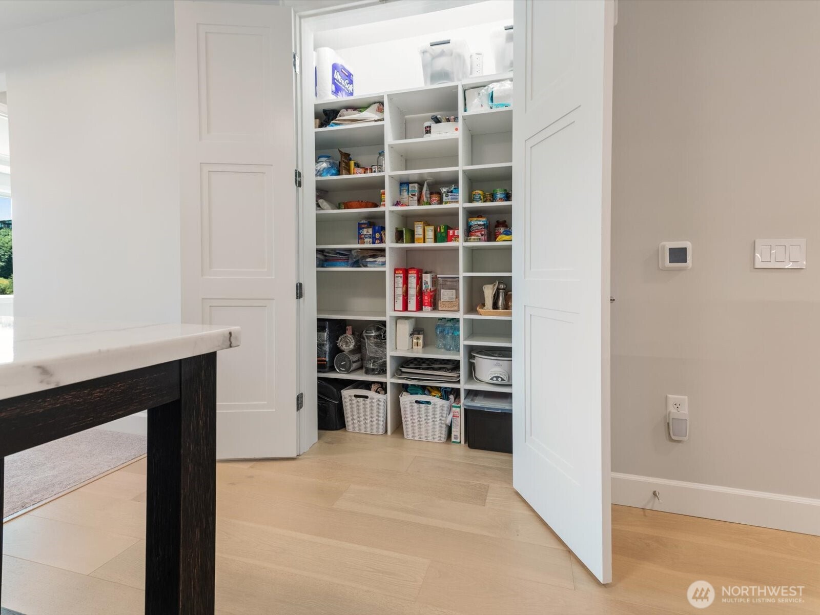 4907 Main Street Unit: 831