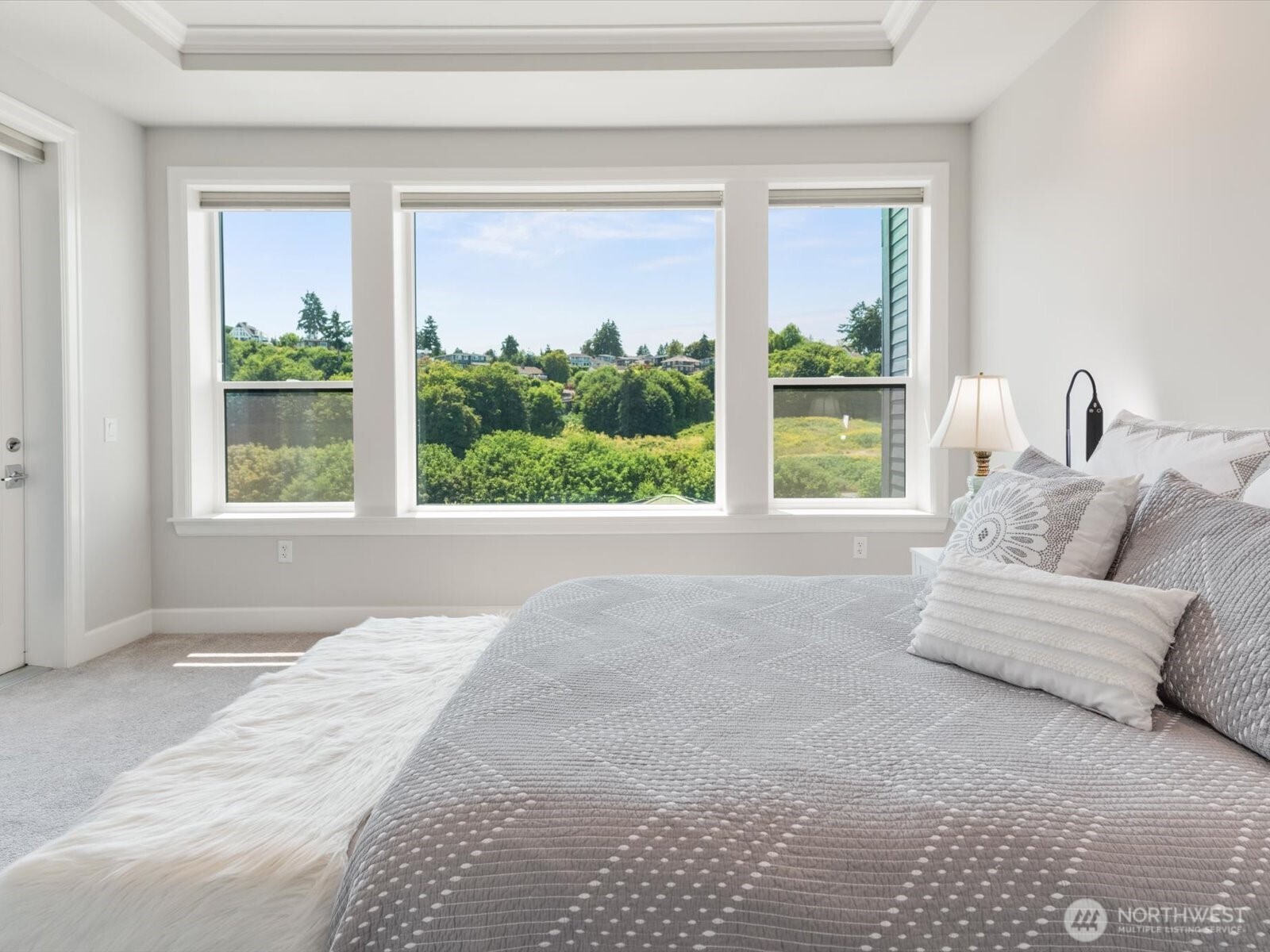 4907 Main Street Unit: 831