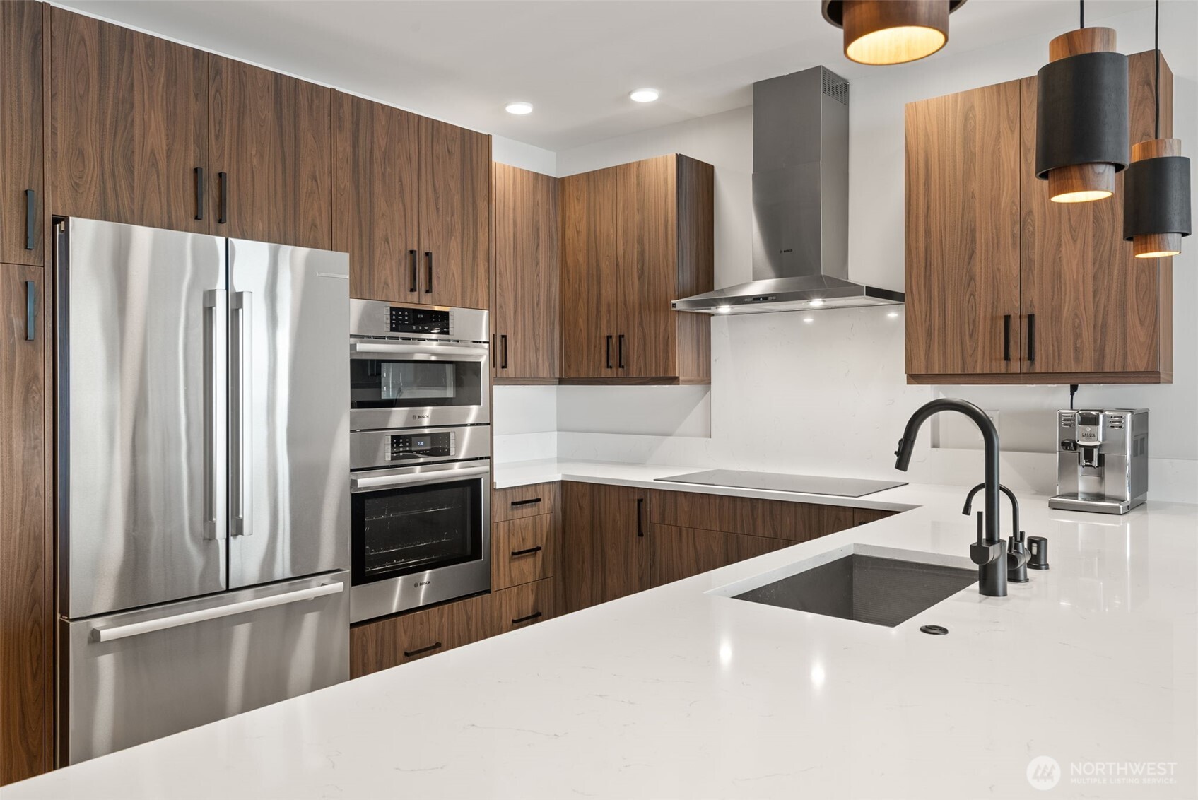 4907 Main Street Unit: 705