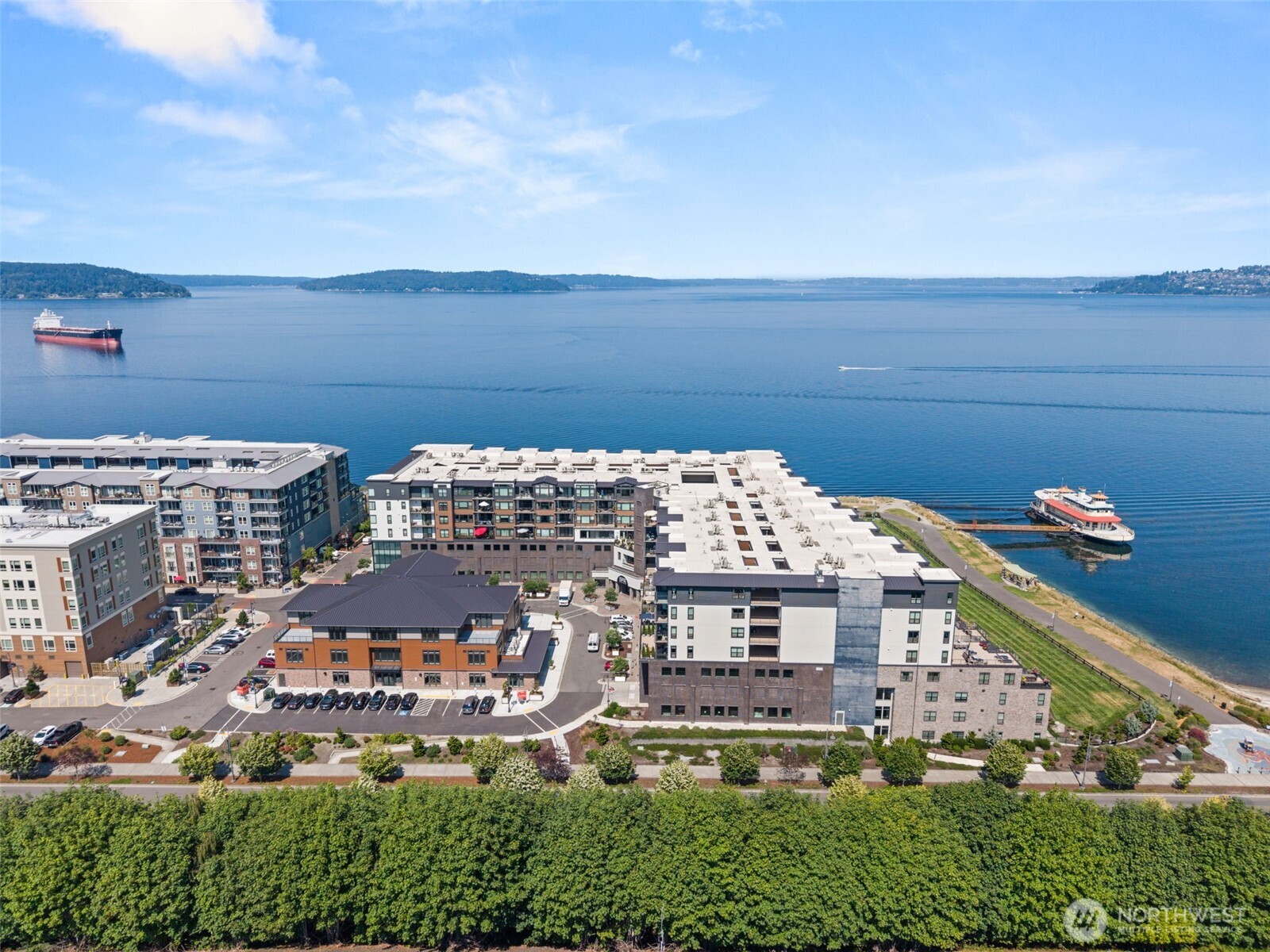 4907 Main Street Unit: 705
