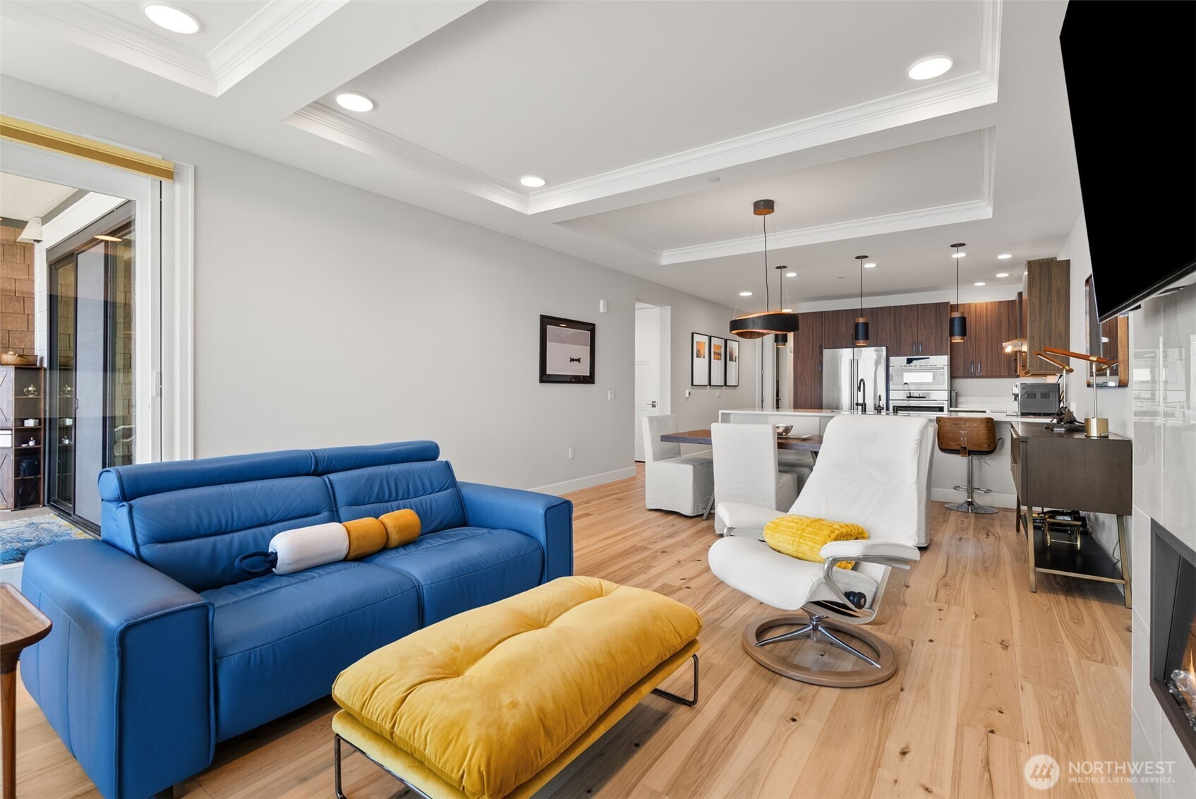 4907 Main Street Unit: 705