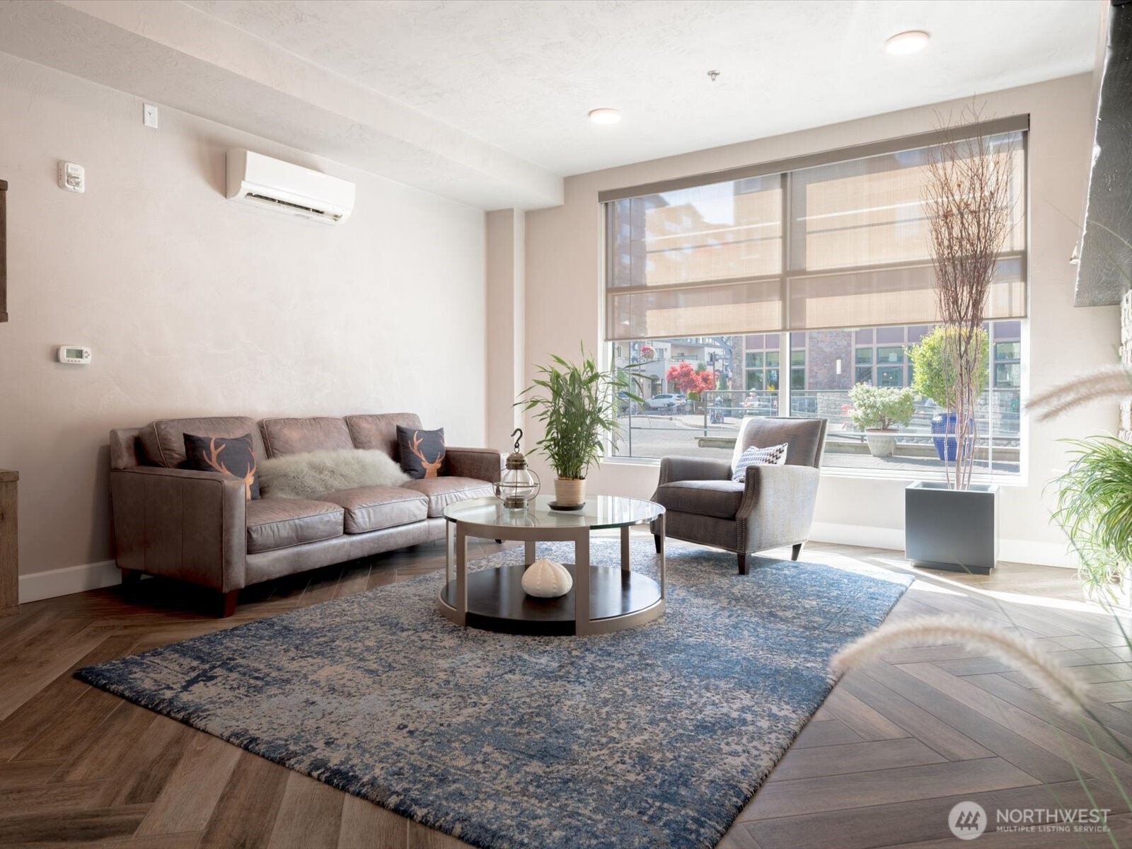 4961 Main Street Unit: 823