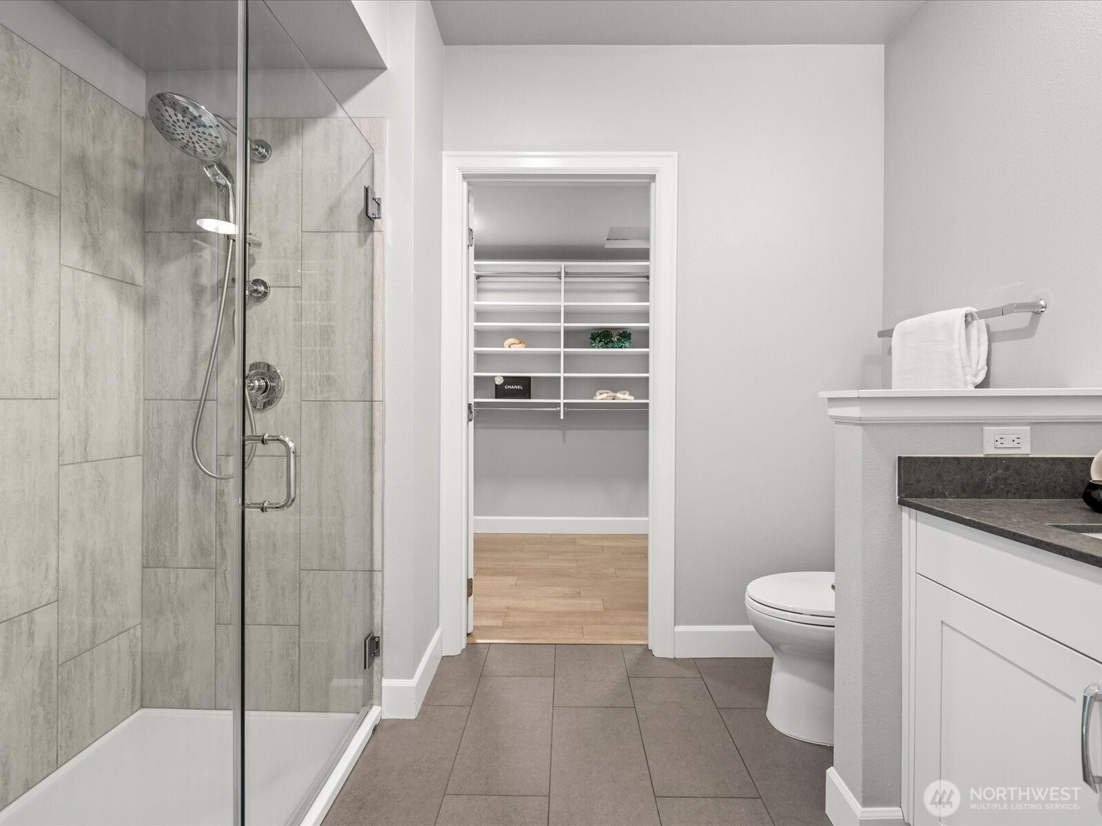 4961 Main Street Unit: 823