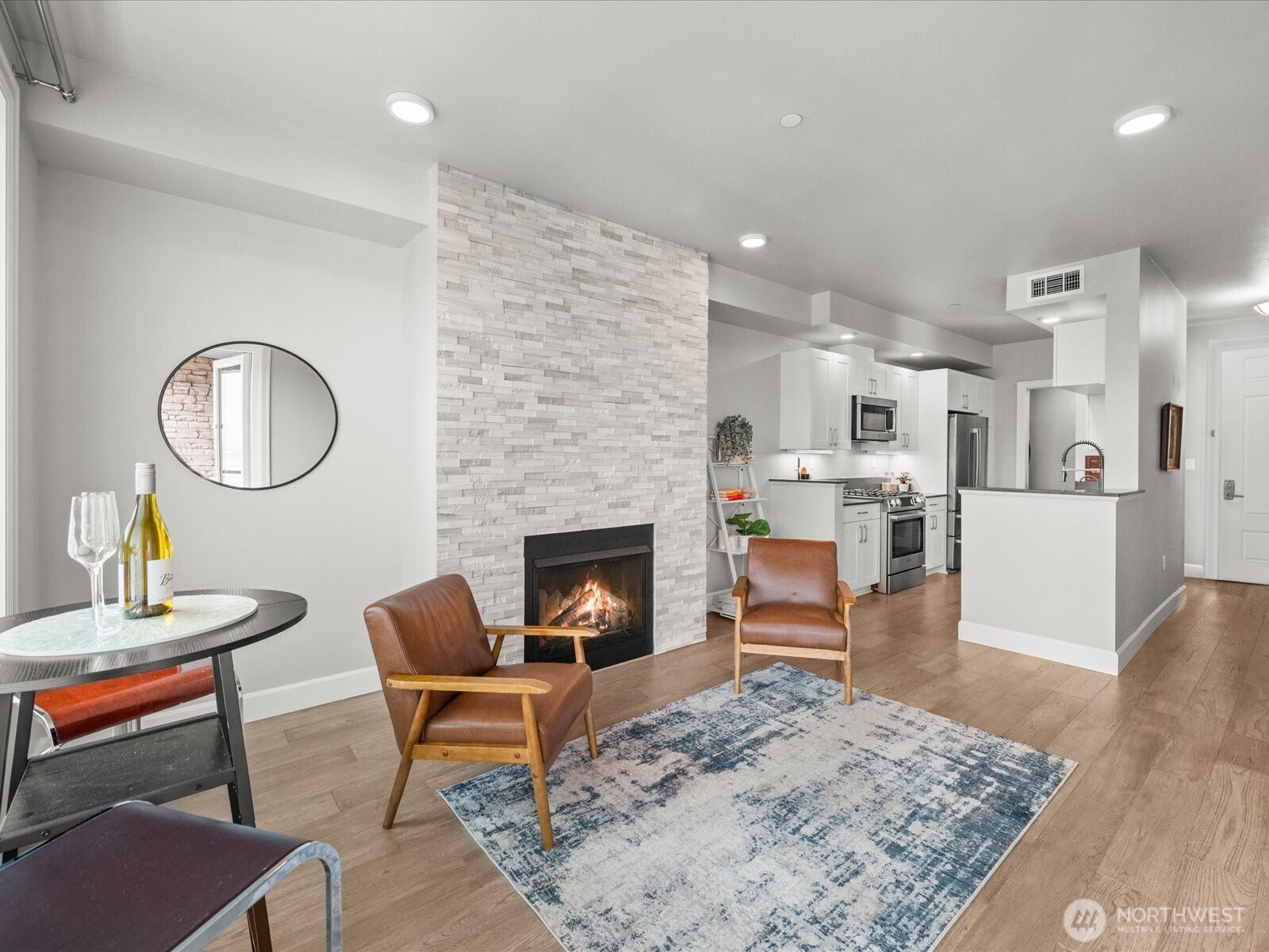 4961 Main Street Unit: 823