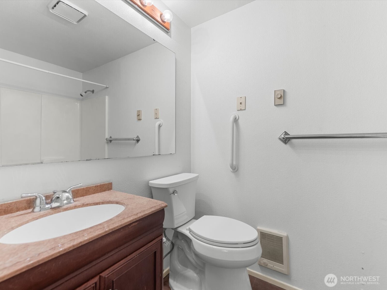7426 7428 63rd Street Ct W