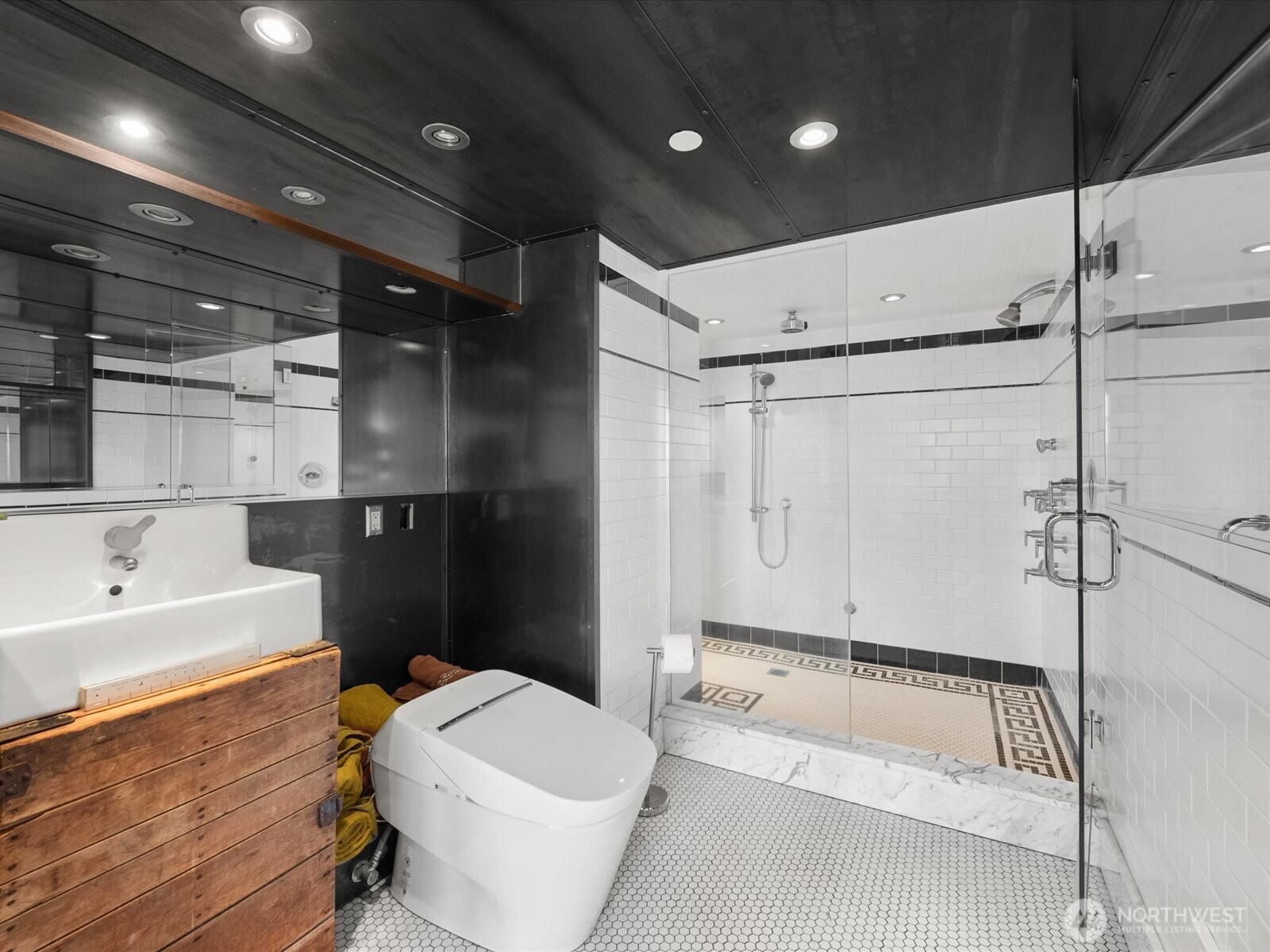 1101 A Street Unit: 806