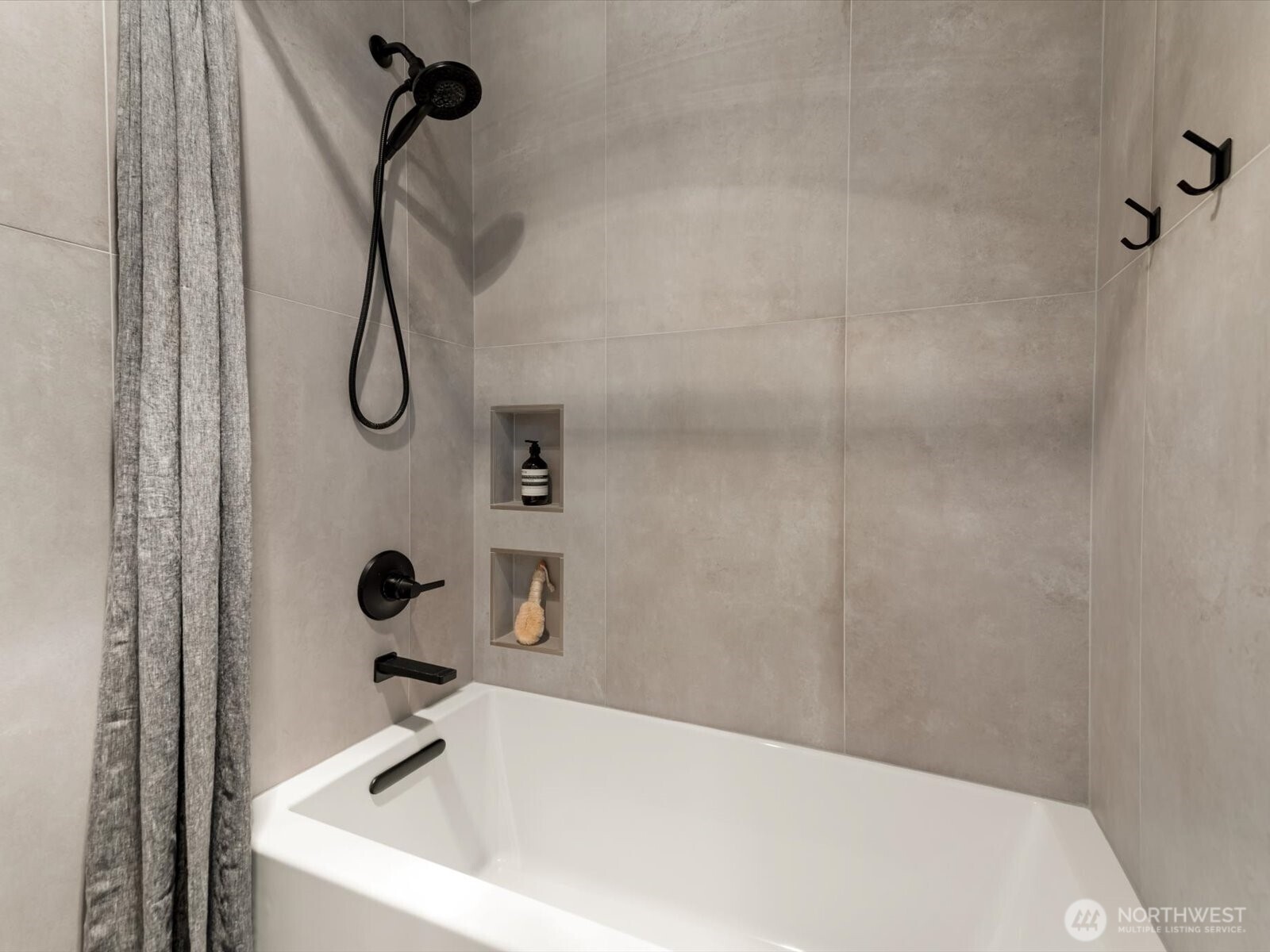 1101 A Street Unit: 701