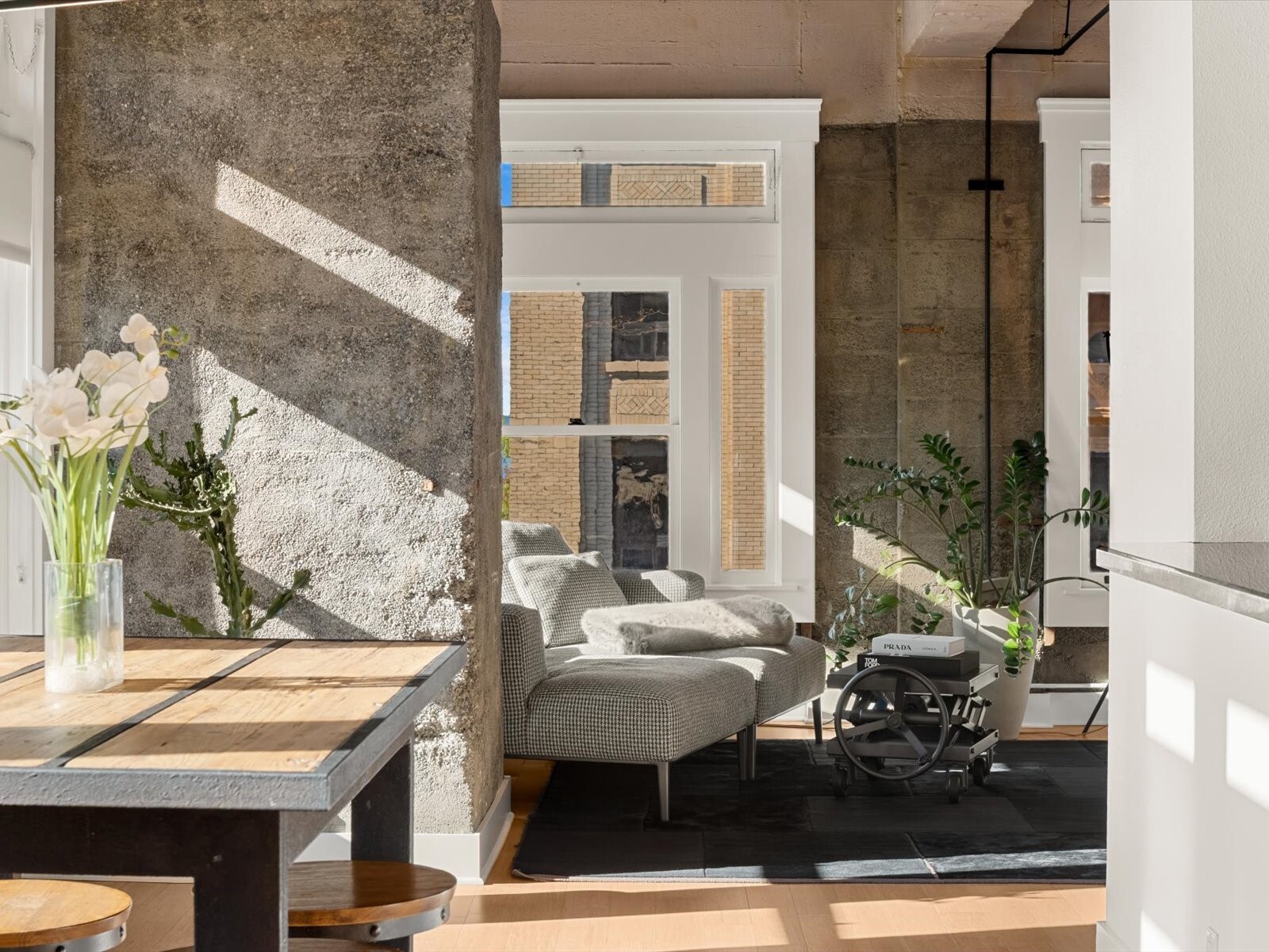 1101 A Street Unit: 701
