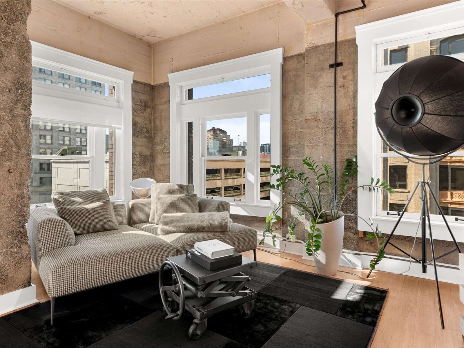 1101 A Street Unit: 701