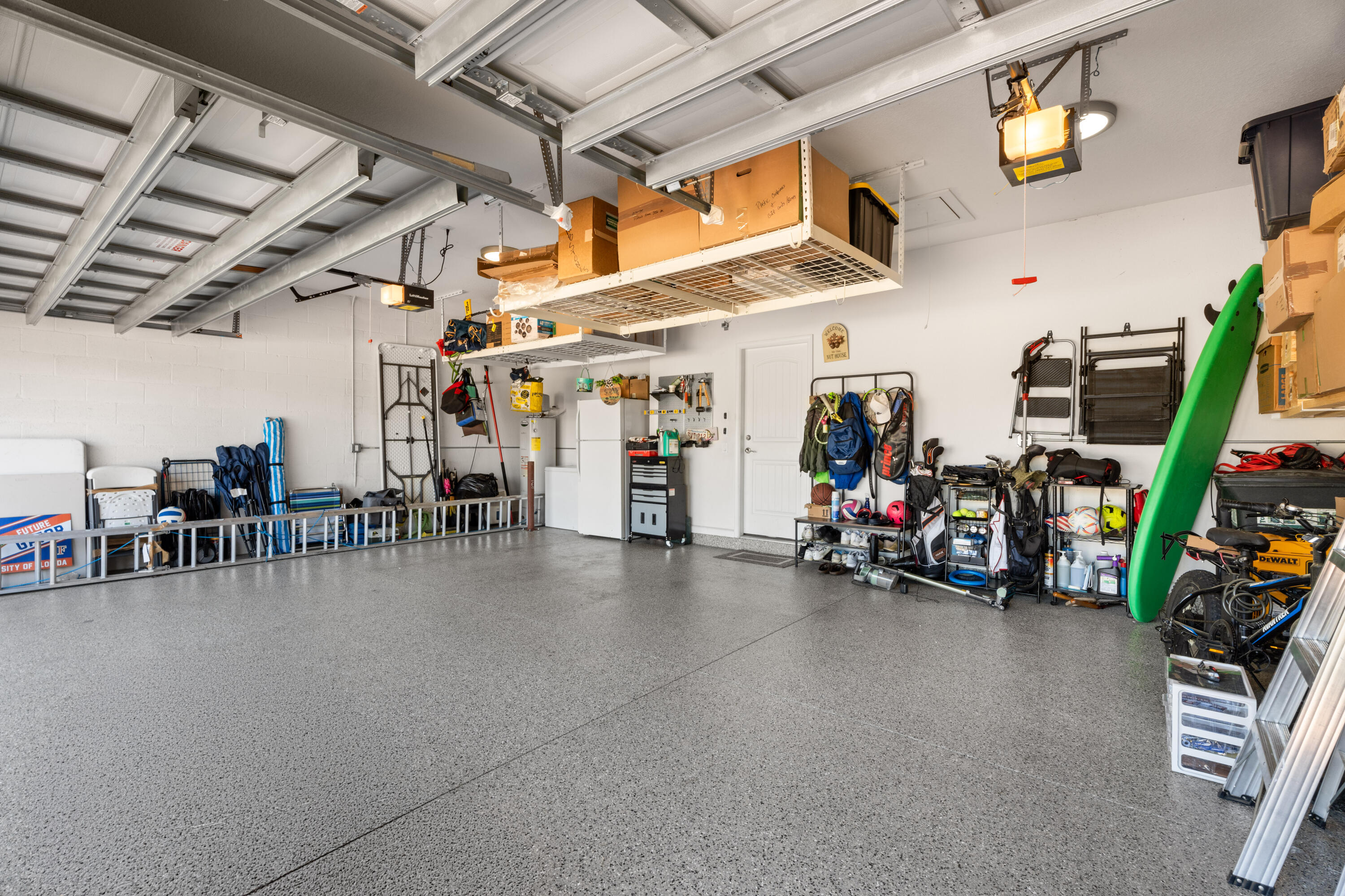 445 NW Sunflower Place