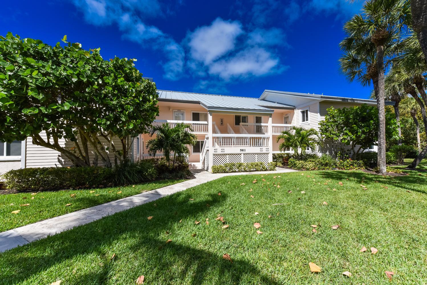 5811 NE GULFSTREAM Way 4002