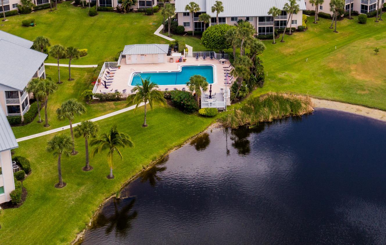 5811 NE GULFSTREAM Way 4002
