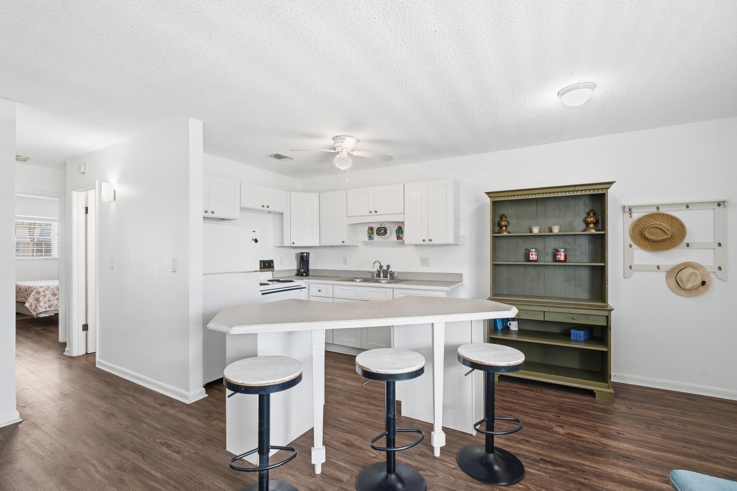 2929 SE OCEAN Boulevard K9