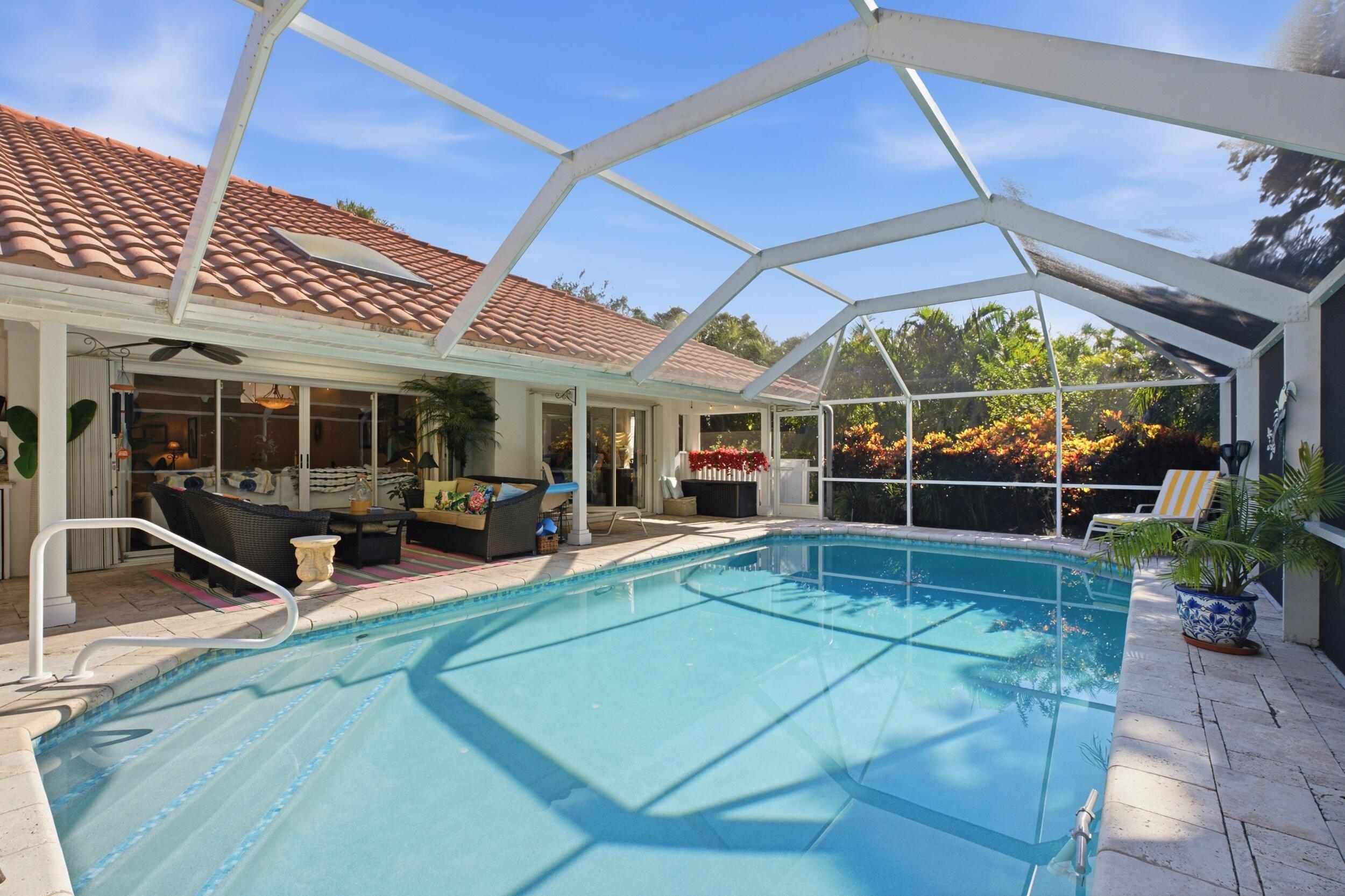 100 HILLCREST Drive