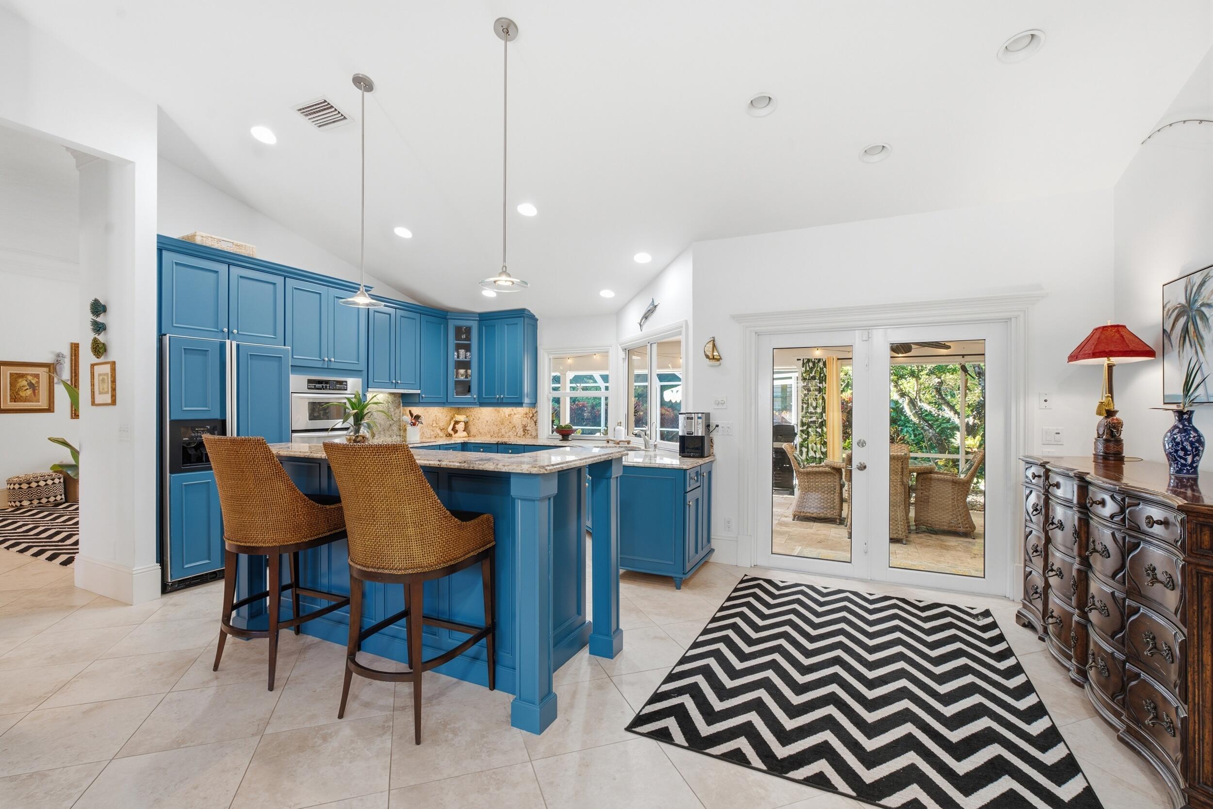 100 HILLCREST Drive