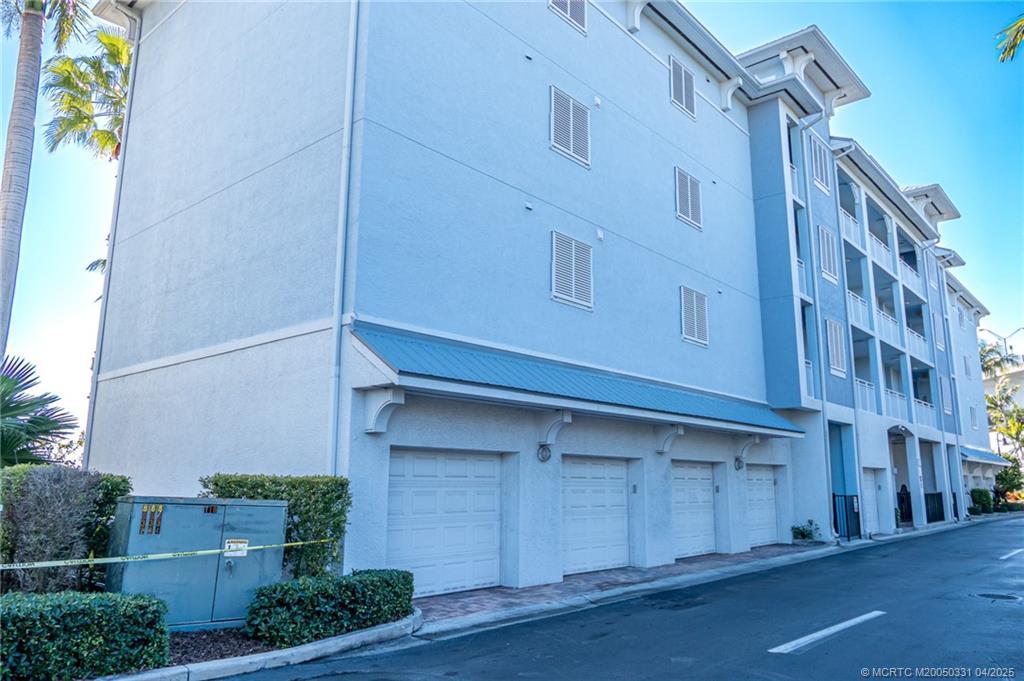675 NW Flagler Avenue 201