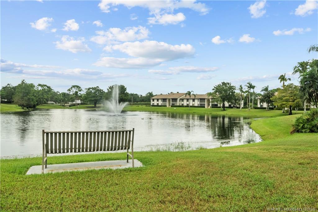 1544 SW Silver Pine Way 104F