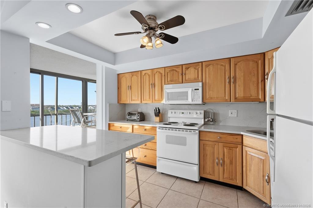 1748 Jupiter Cove Drive 519A