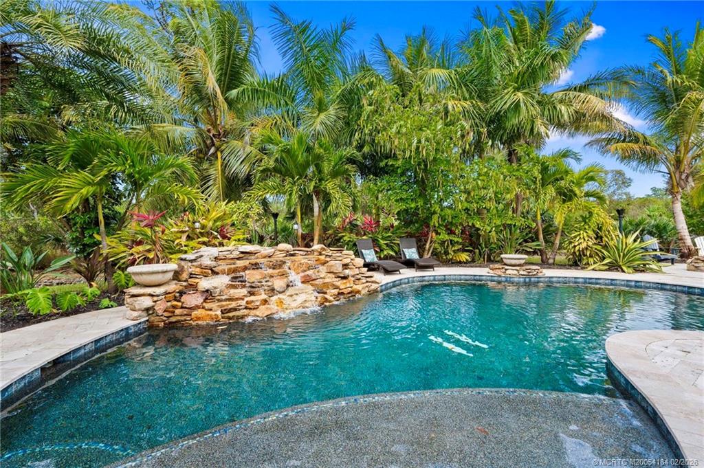 4330 SW Thistle Terrace