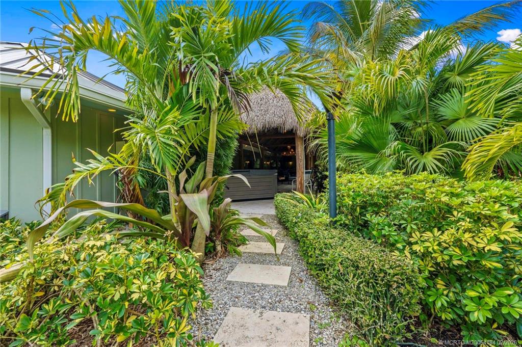 4330 SW Thistle Terrace