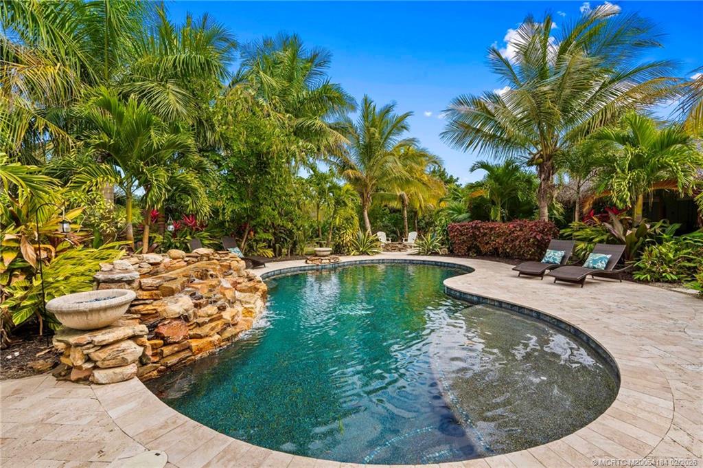 4330 SW Thistle Terrace