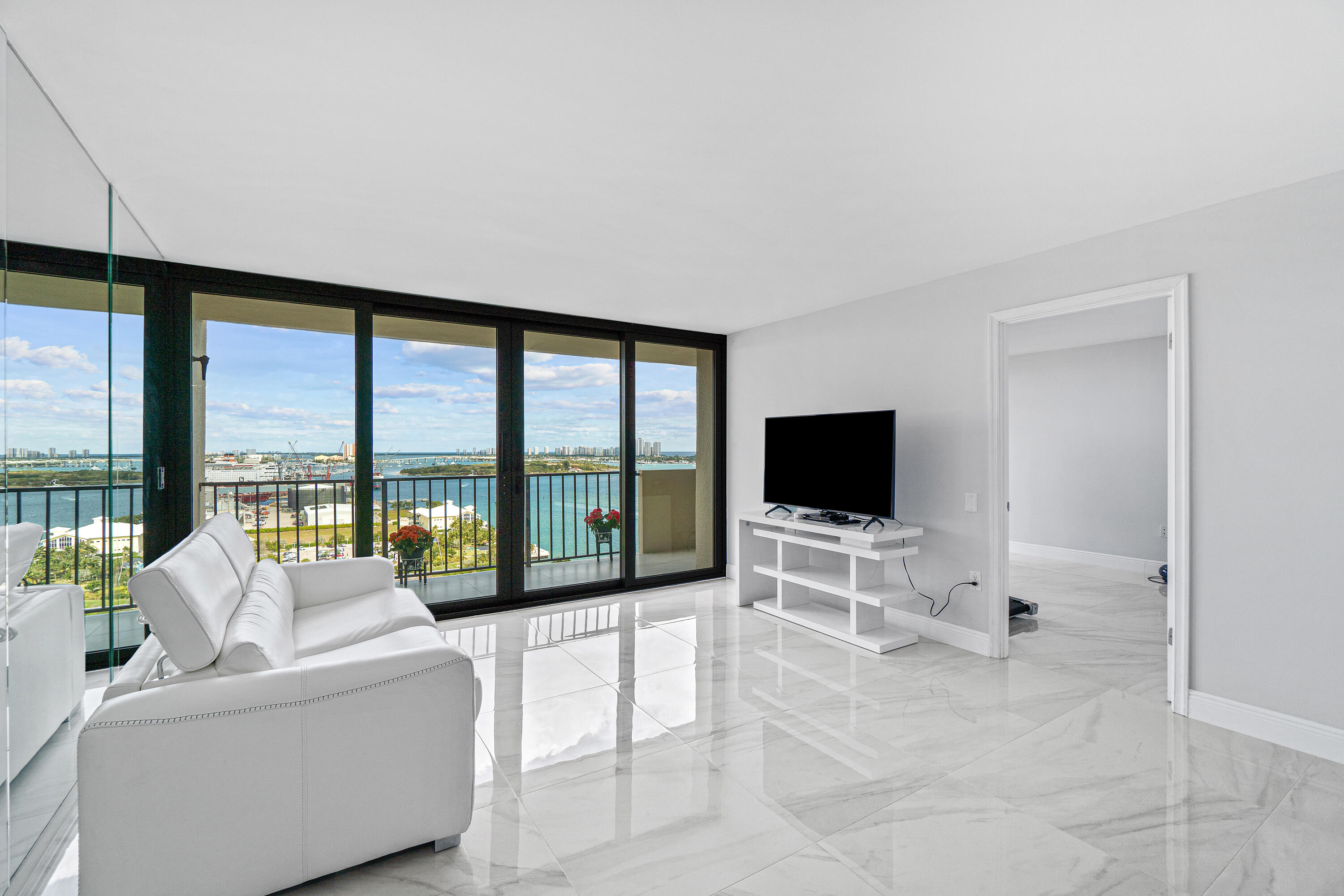 5600 N Flagler Drive 1907