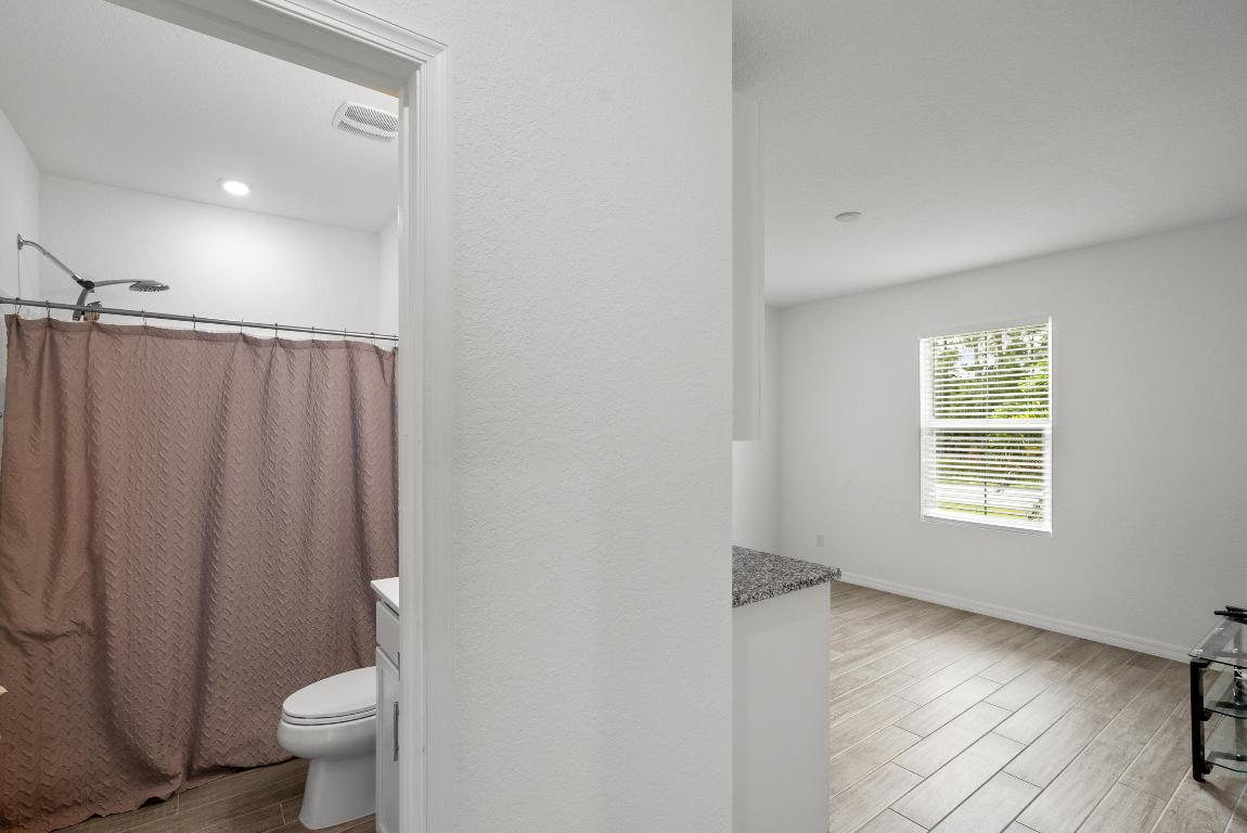 2431 SW Brescia Street