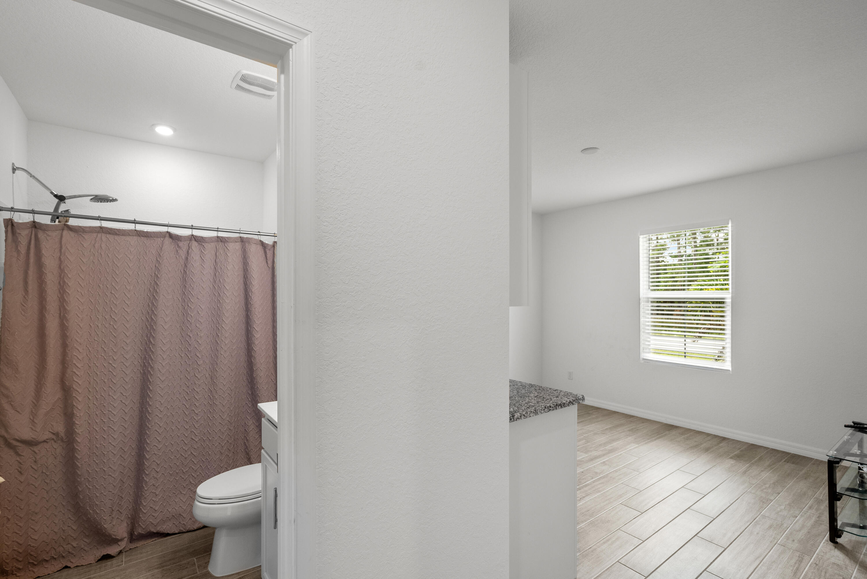 2431 SW Brescia Street