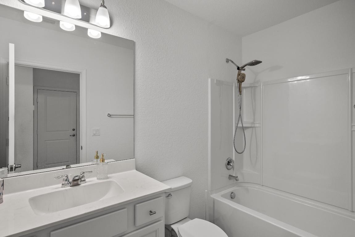 2431 SW Brescia Street