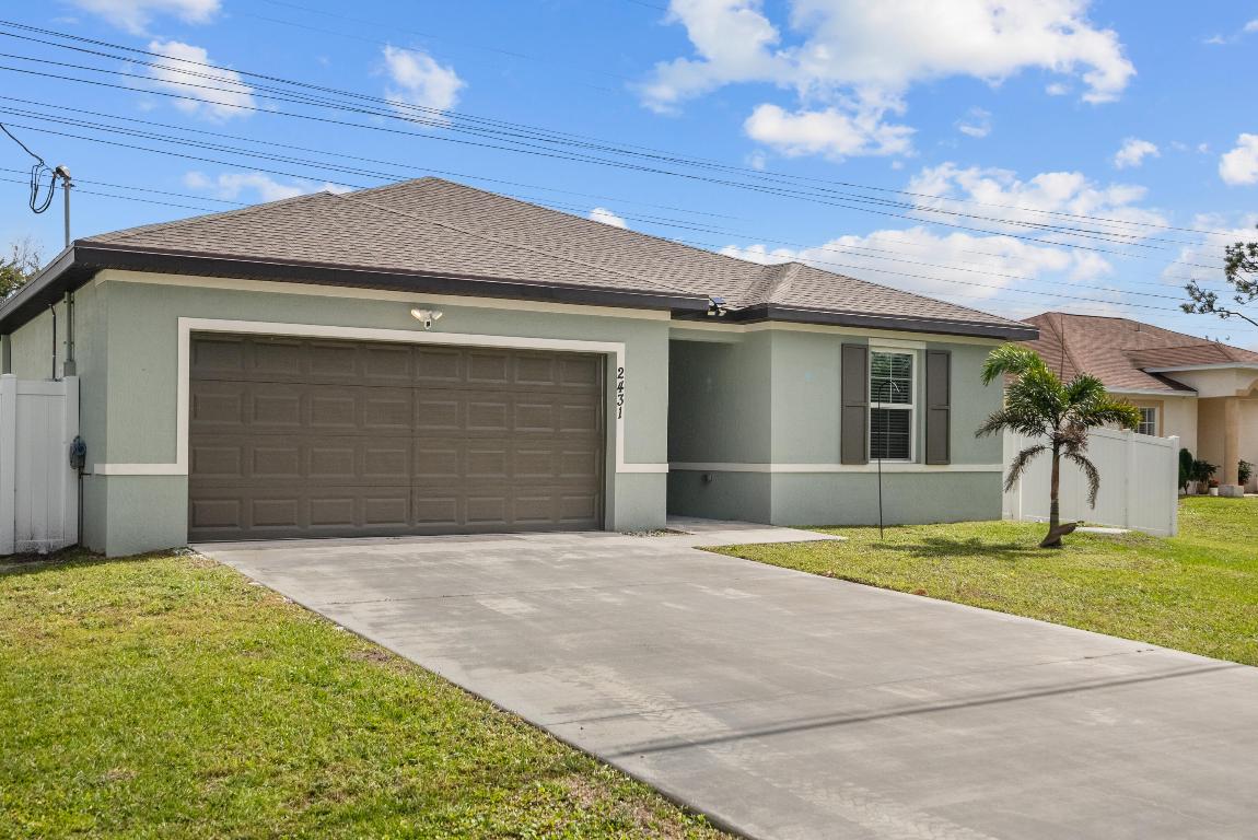 2431 SW Brescia Street