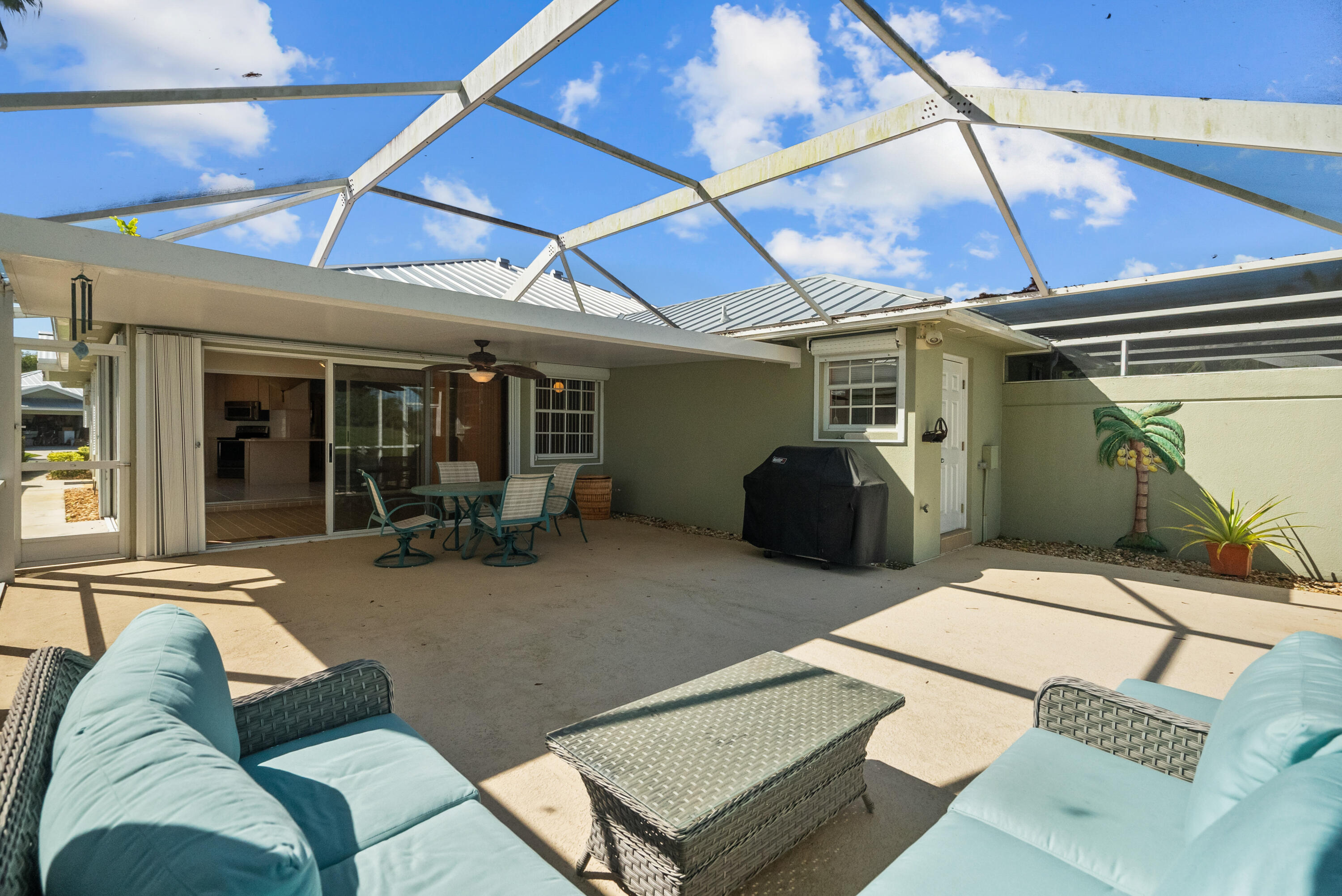 1599 SW Springfield Court