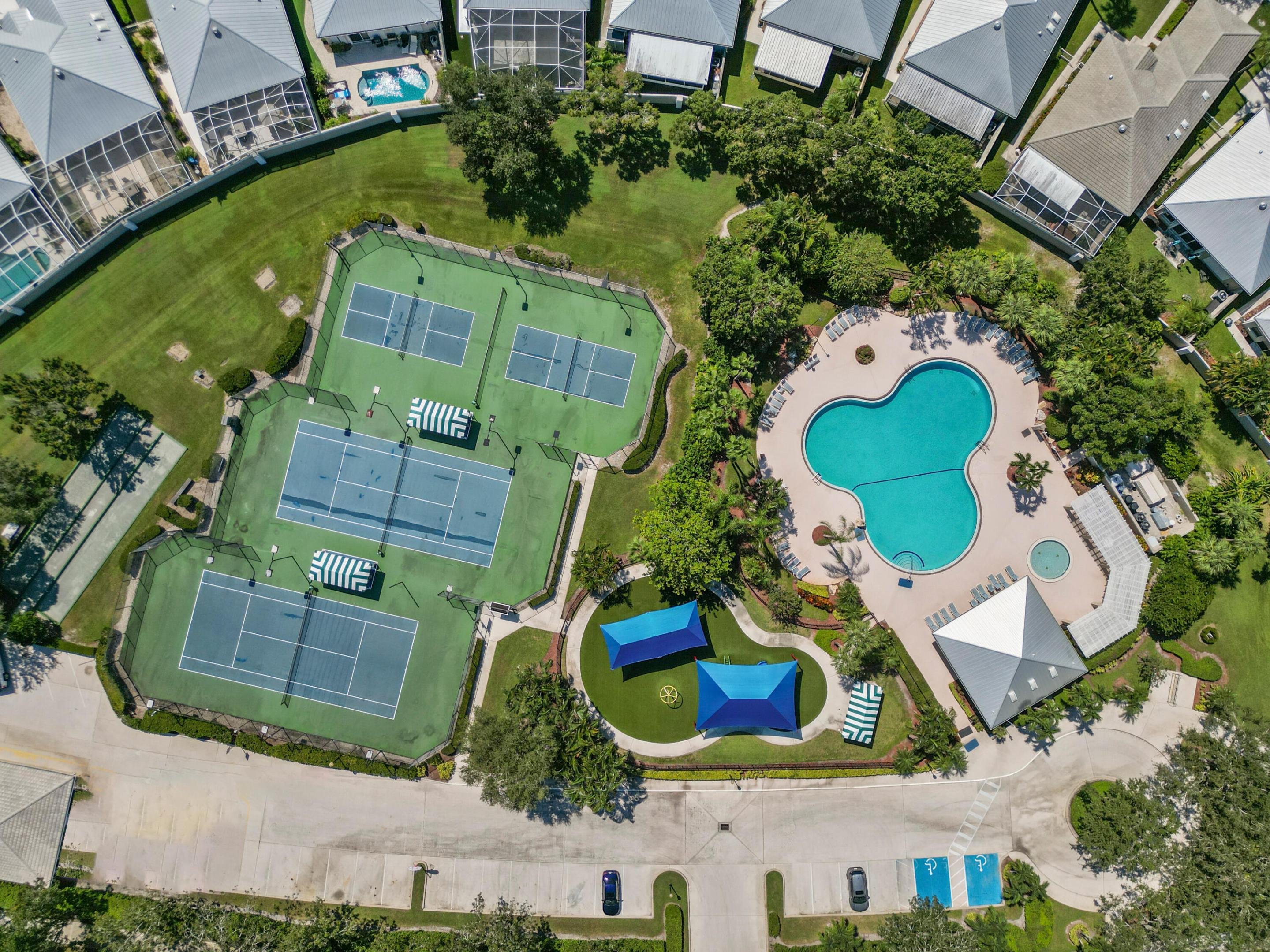 1599 SW Springfield Court