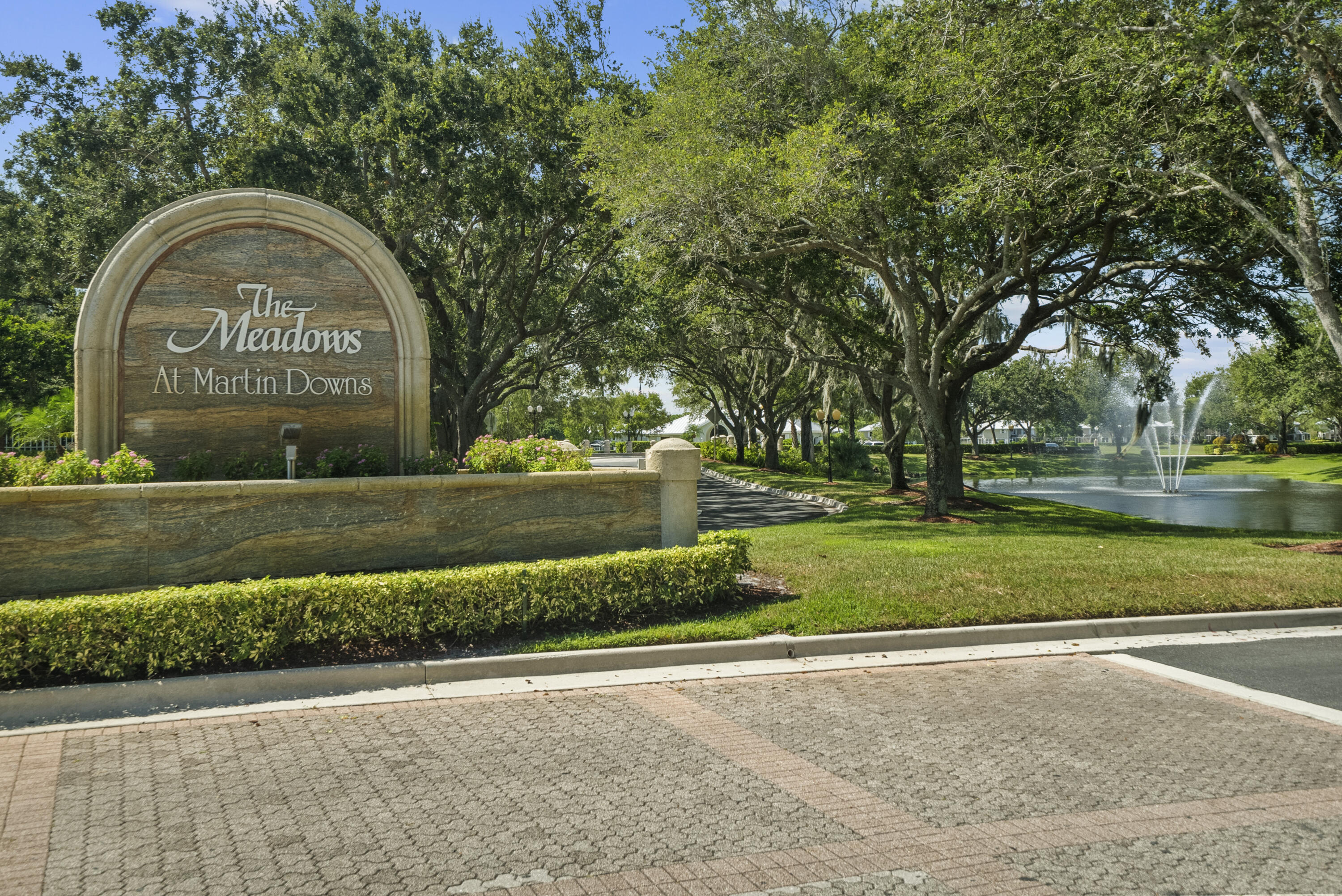 1599 SW Springfield Court