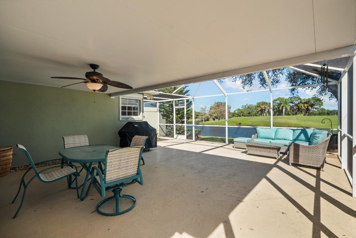 1599 SW Springfield Court